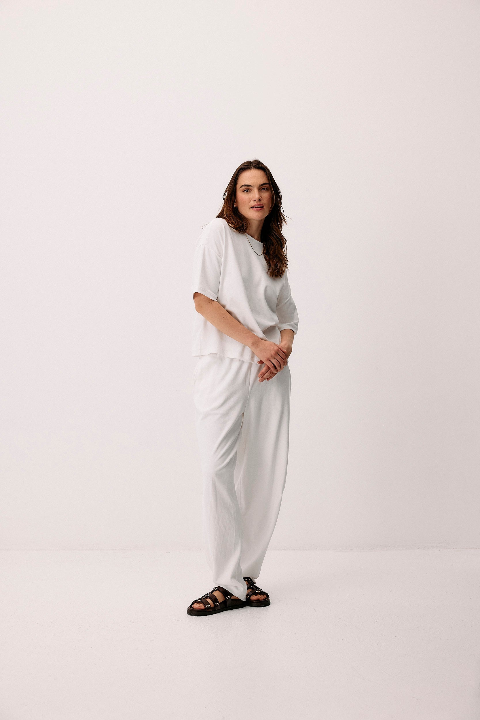 Pantalon blanc Pure en 100% coton biologique de Moya Kala