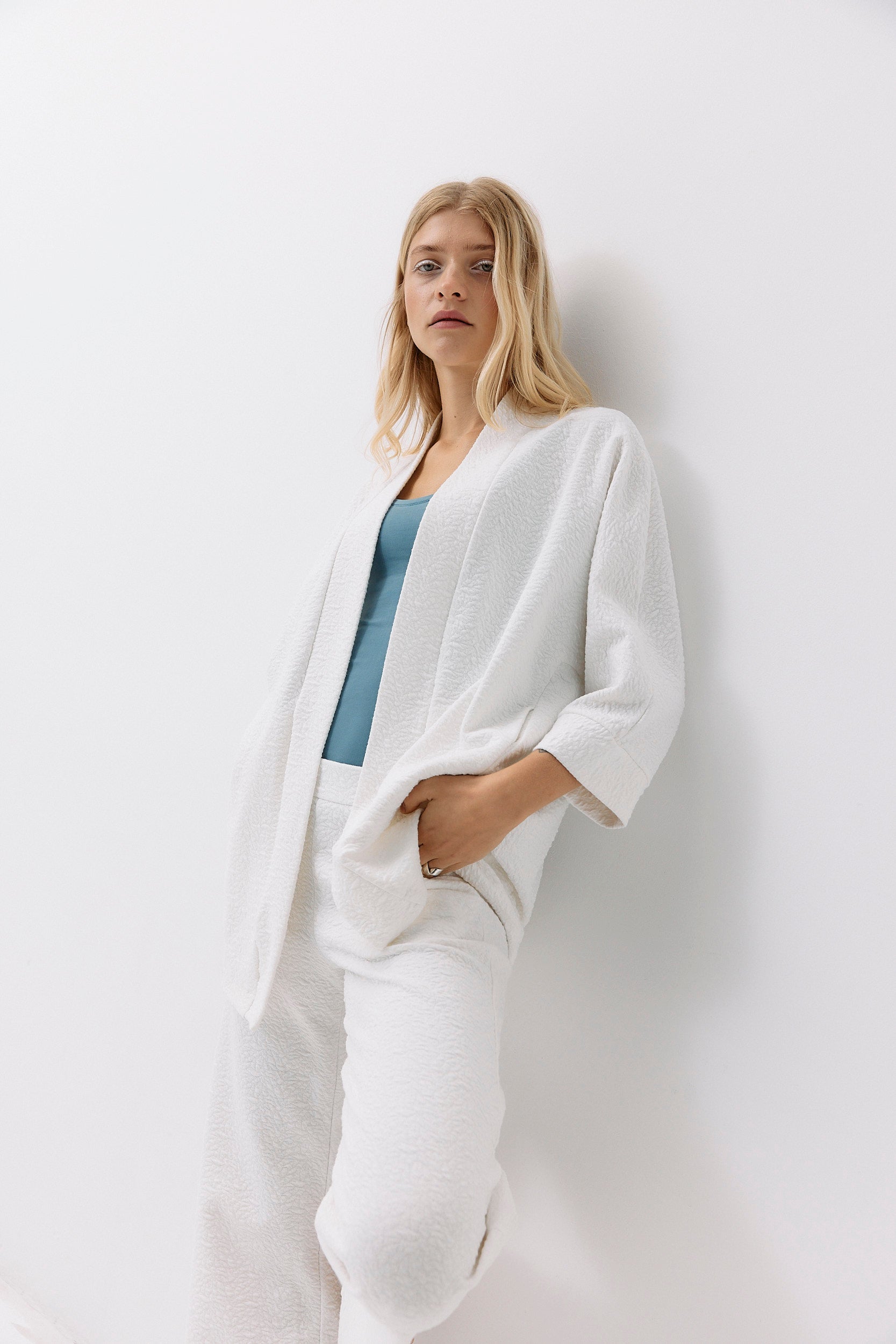 Botanic Jacket - vanilla white aus Bio Baumwolle mit Brennessel-Anteil von Moya Kala