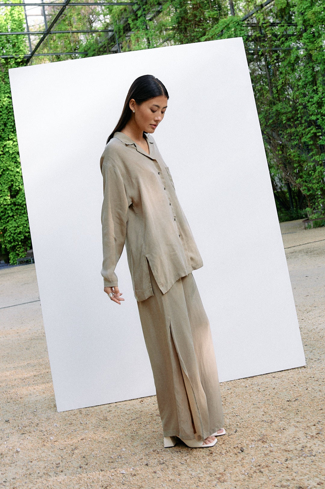 Woven Cupro Blouse - coriander - von Moya Kala