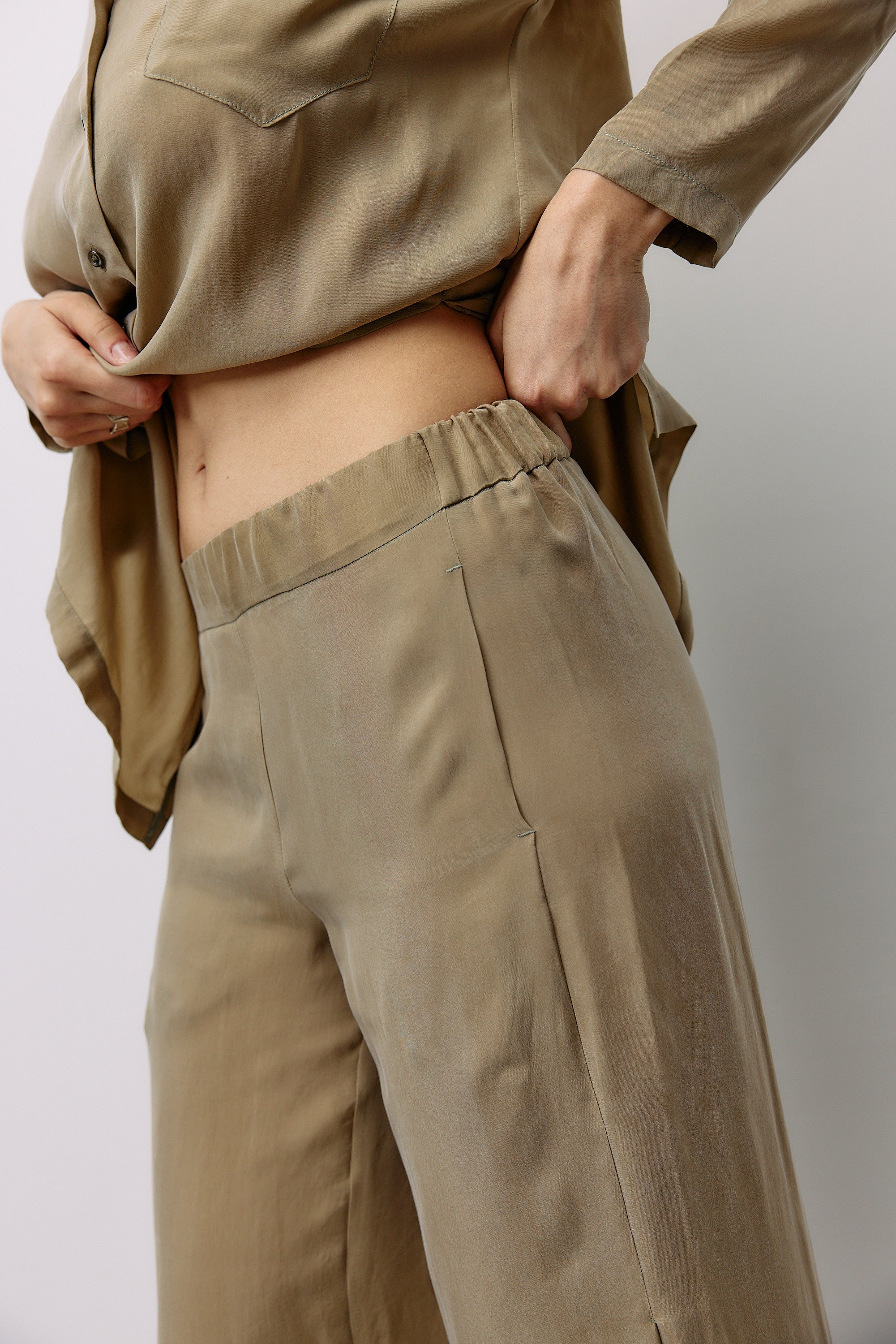 Woven Cupro Leisure Pants - coriander - by Moya Kala