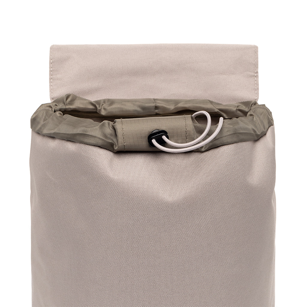 Beiger Rucksack Scout Mini 8l von Lefrik