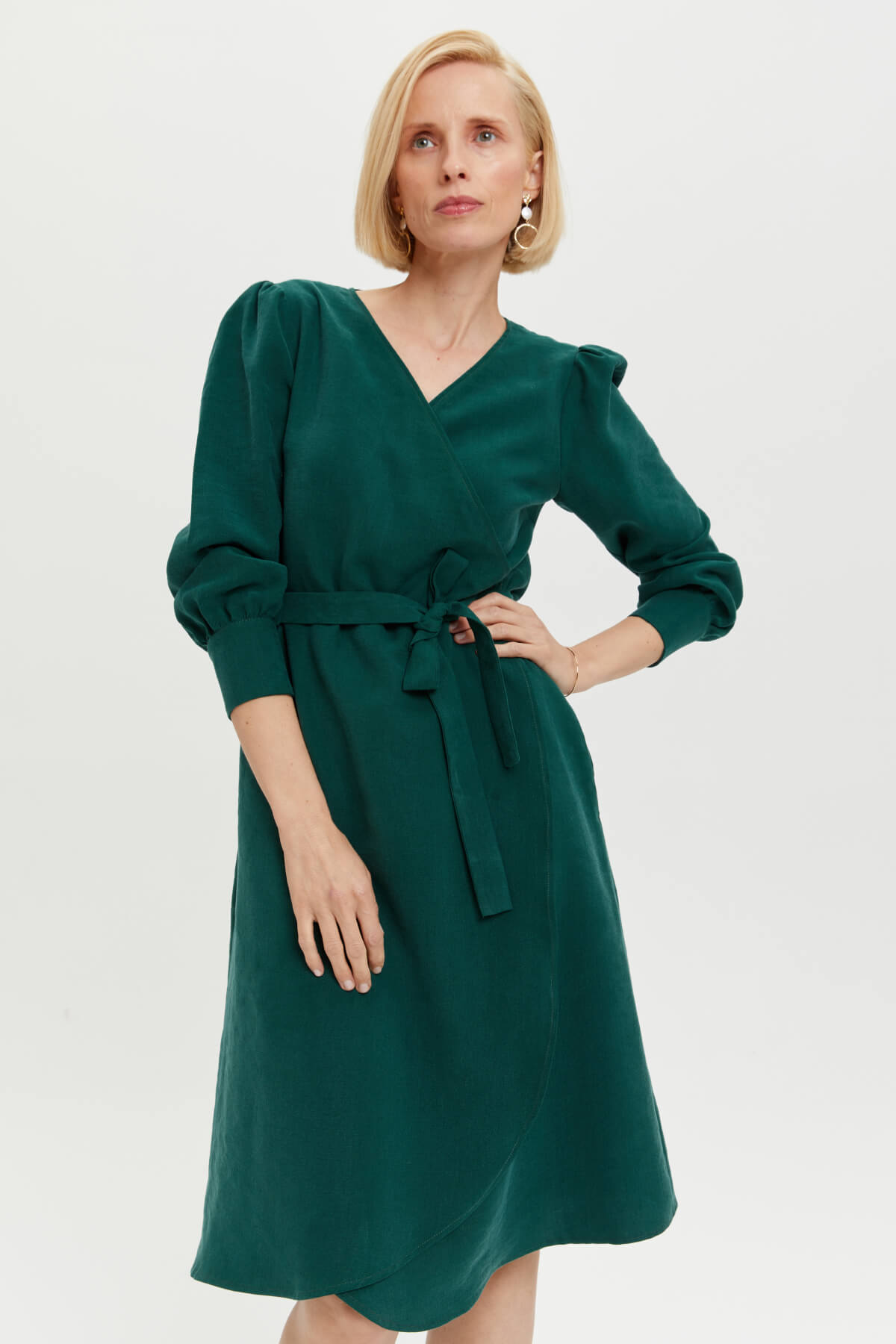 Sophie | Elegant wrap dress with puff sleeves and tie belt in dark blue by Ayani