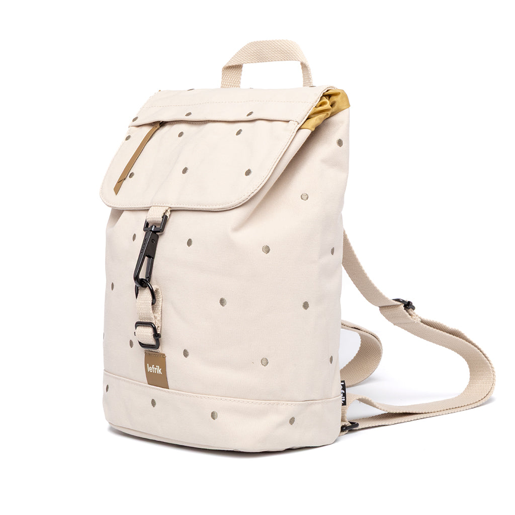 Beiger Rucksack Scout Mini aus recycelten PET-Flaschen von Lefrik