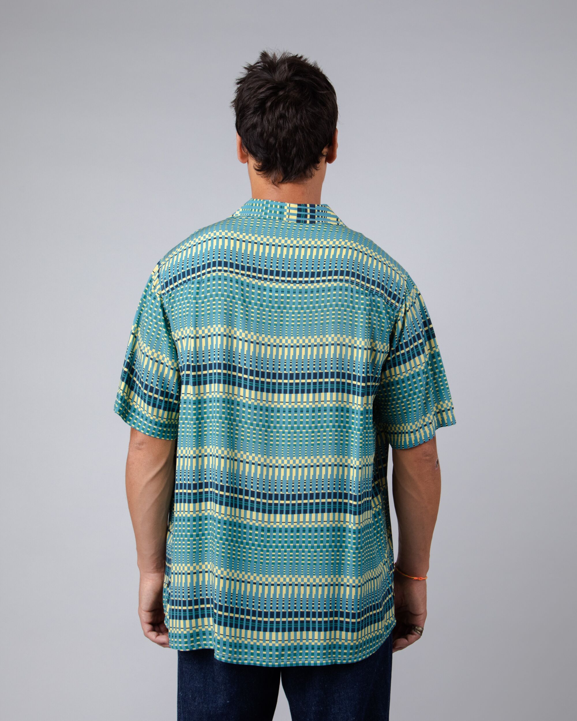 Kurzärmeliger Hemd Calella Aloha Ocean blau gemustert aus nachhaltiger Viskose von Brava Fabrics
