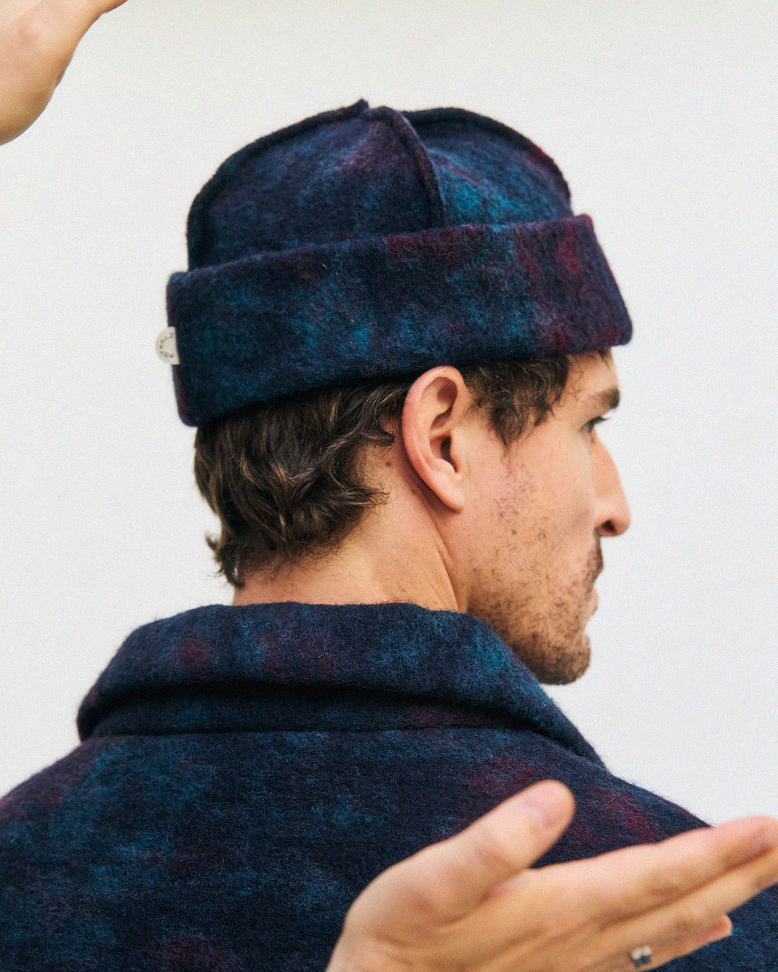 Blauer Toque aus Bio-Wollmischung von Rotholz