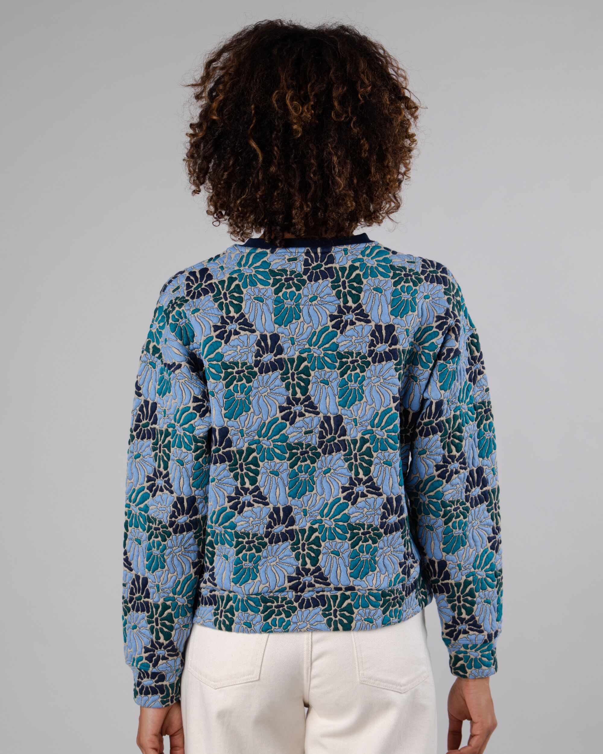 Sweatshirt in blauem Muster aus Bio Baumwolle und Viskose von Brava Fabrics
