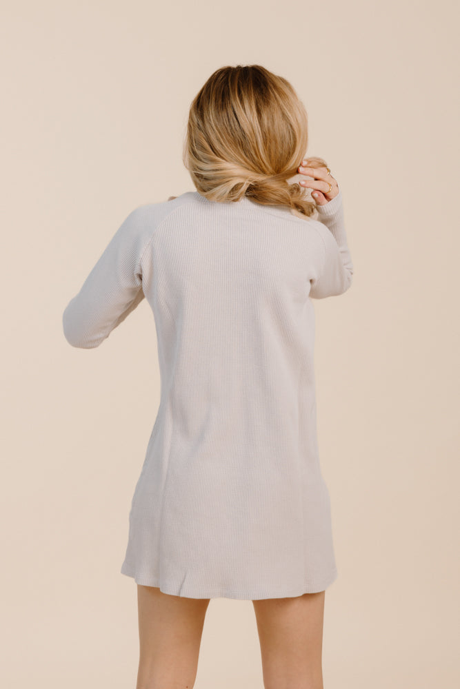 Robe blanche AYANA en coton 100% biologique de Pura Clothing