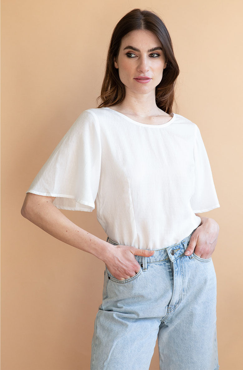 White reversible blouse Lys made of 100% Tencel by Avani