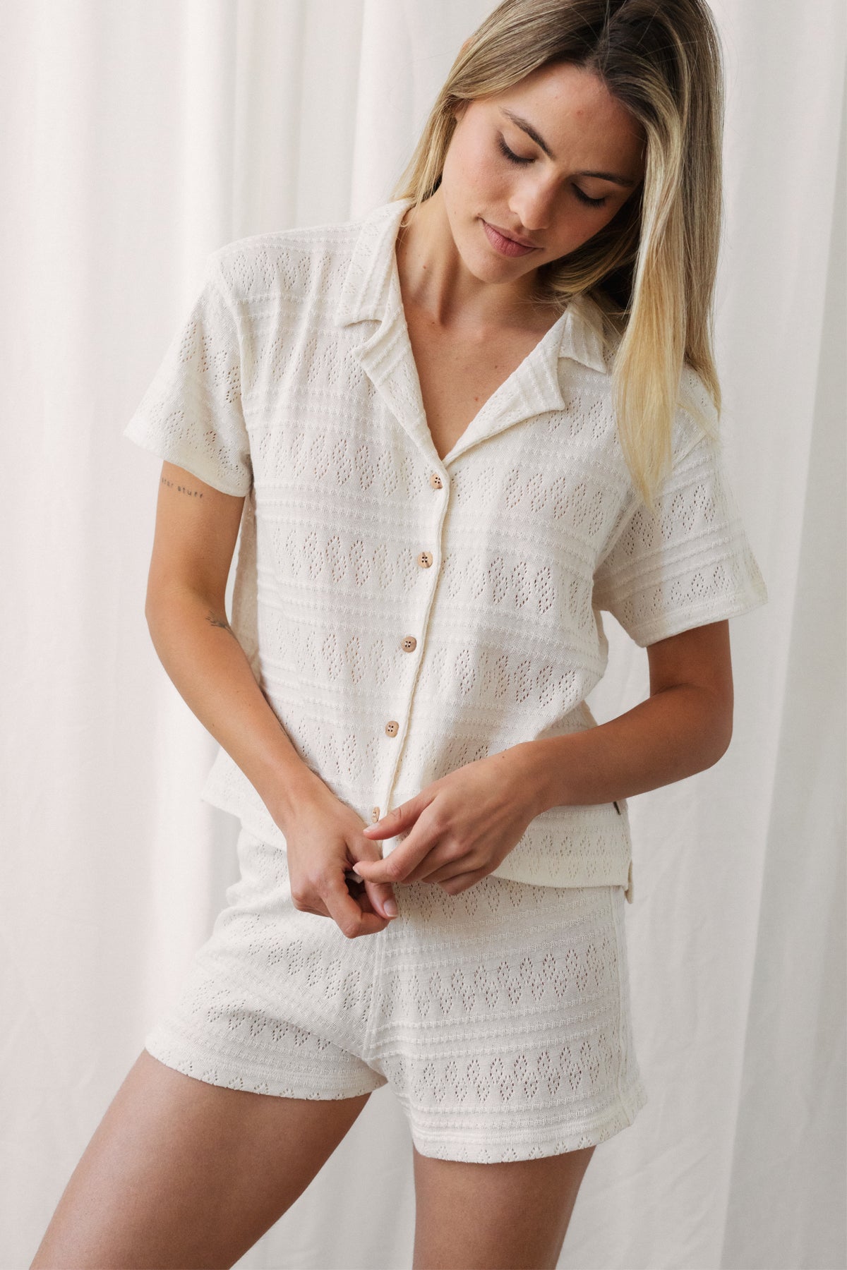 Lace blouse DUMIDO in ecru made of organic cotton by TWOTHIRDS