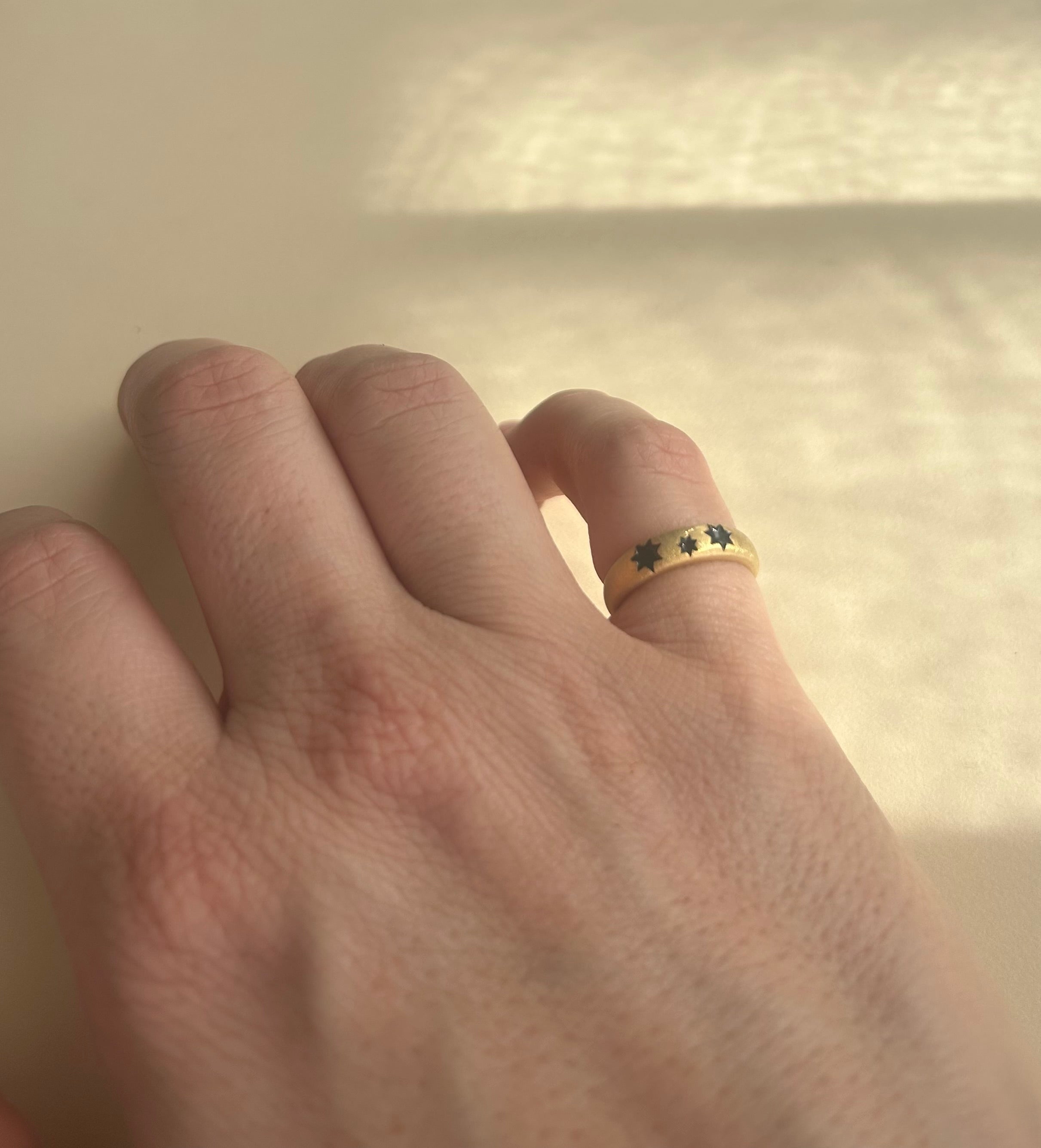 STAR*ina Ring Émail Noir Édition Limitée