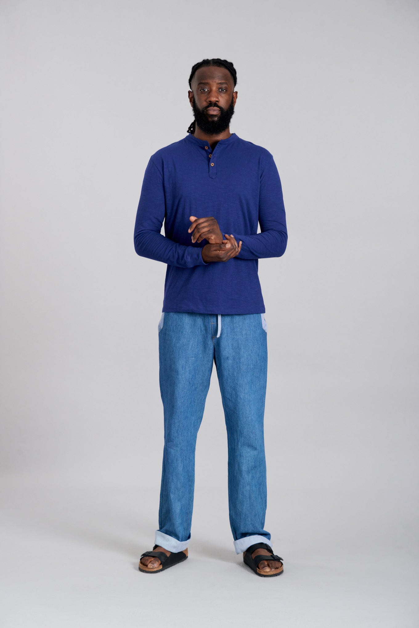 Blauer Sweater ARLO aus 100% Bio-Baumwolle von Komodo