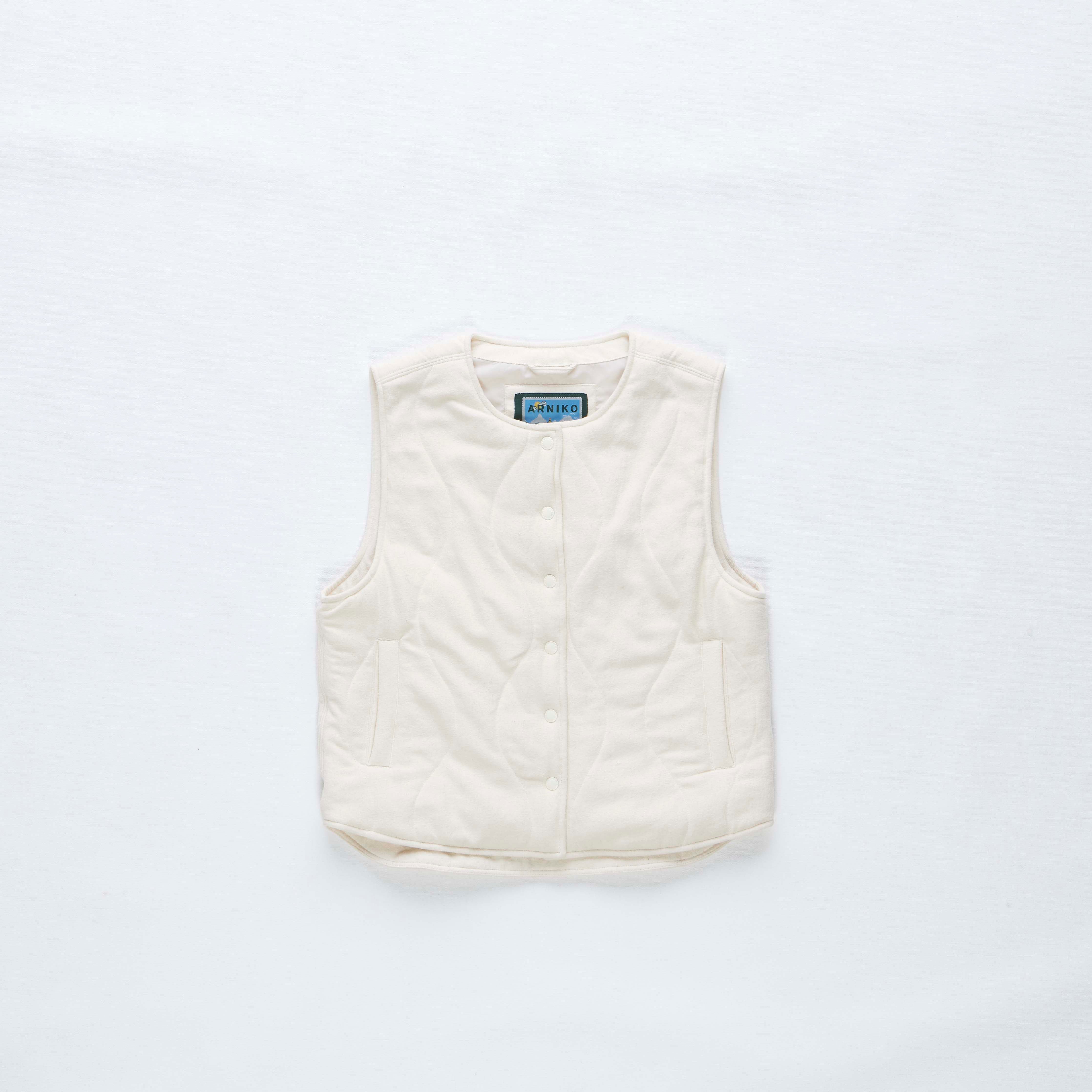 Weste Selina aus Bio Baumwolle in offwhite von Arniko