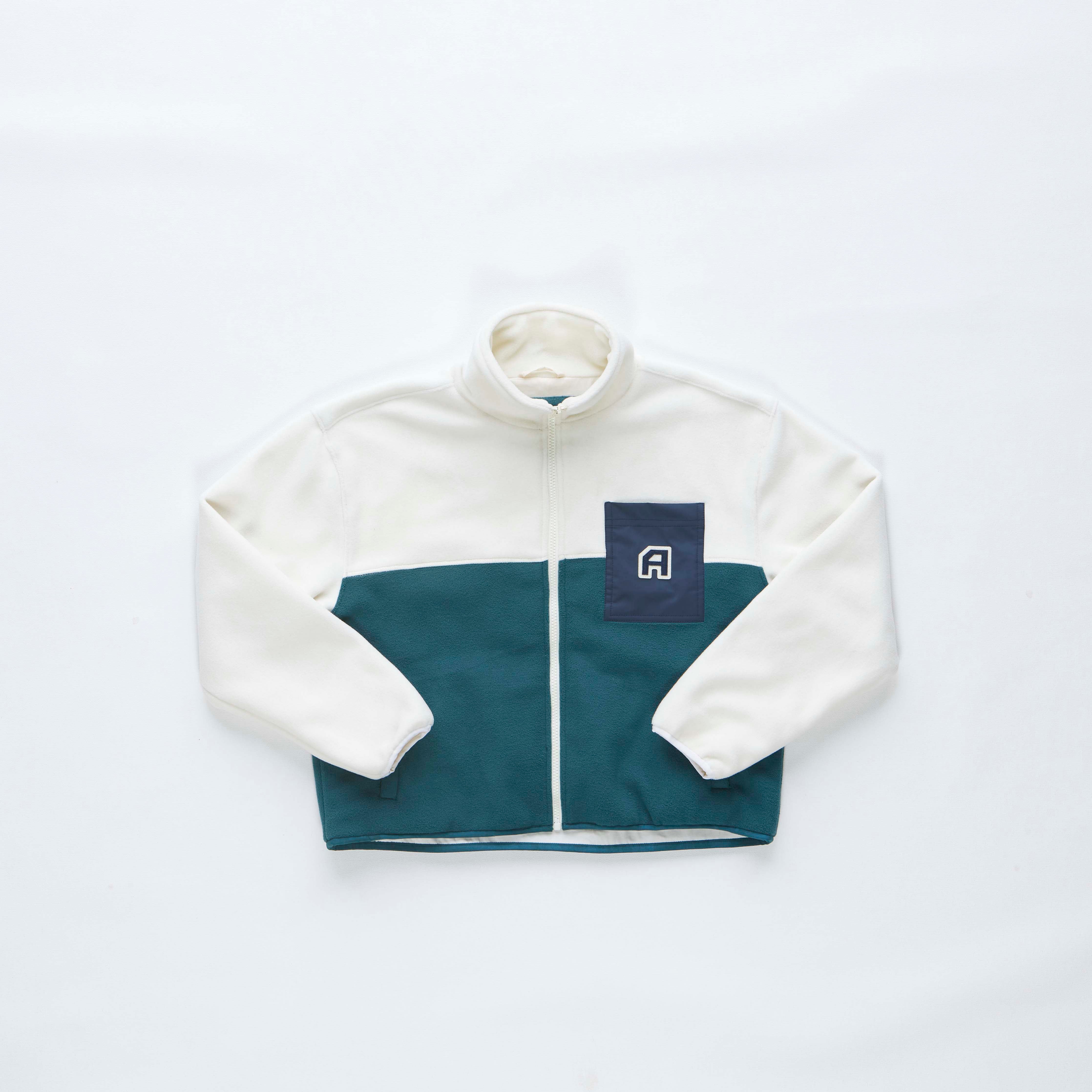 Jacke Sandhya aus Bio Baumwolle in weiss/türkis von Arniko