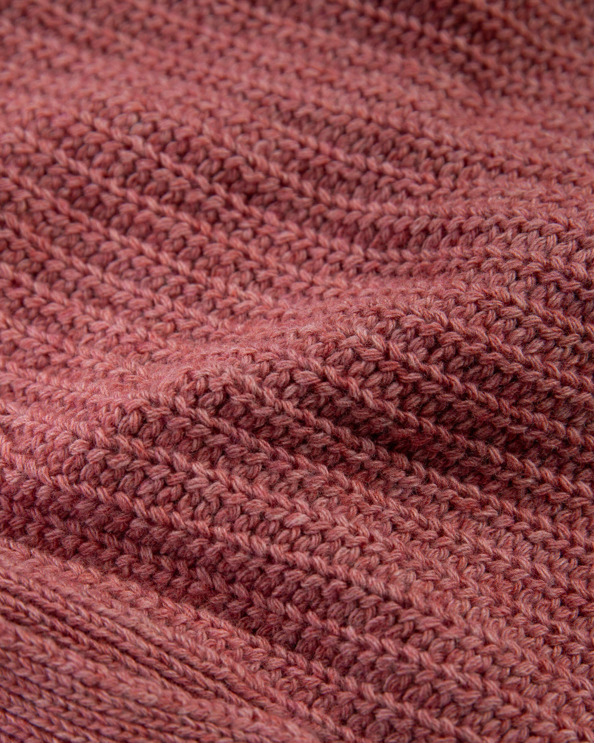 Rosa Strickjacke aus Bio-Wolle von Matona