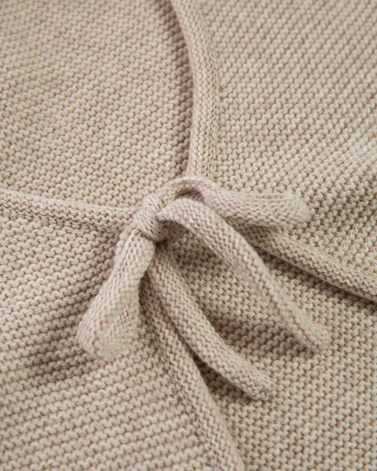 Beige Weste Bow aus Bio-Wolle von Matona