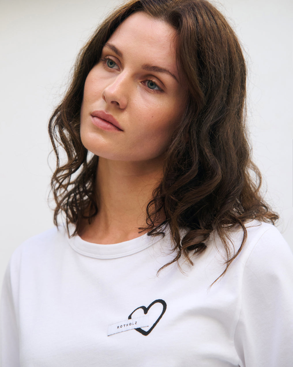 Weisses T-Shirt Affection aus 100% Bio-Baumwolle von Rotholz