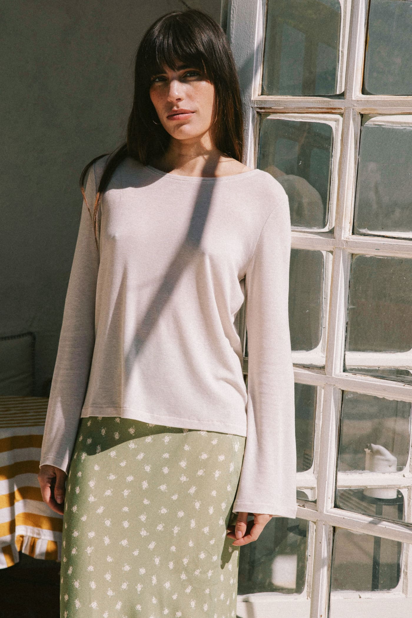 White long-sleeved shirt Abelia made of Tencel and merino wool by Avani