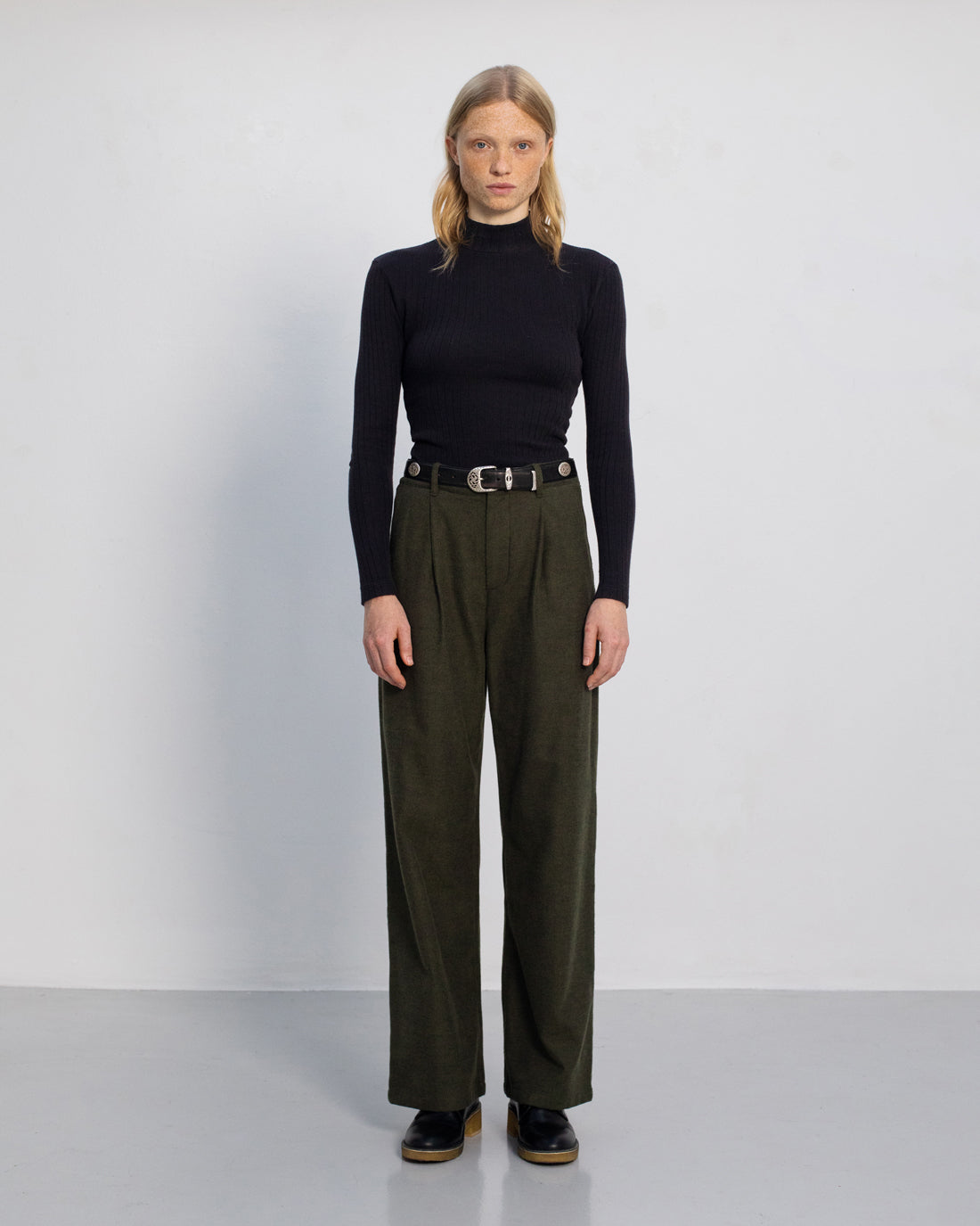 High Waist Flanell Hose Bio Baumwolle - Moosgrün aus Bio Flanell von Rotholz