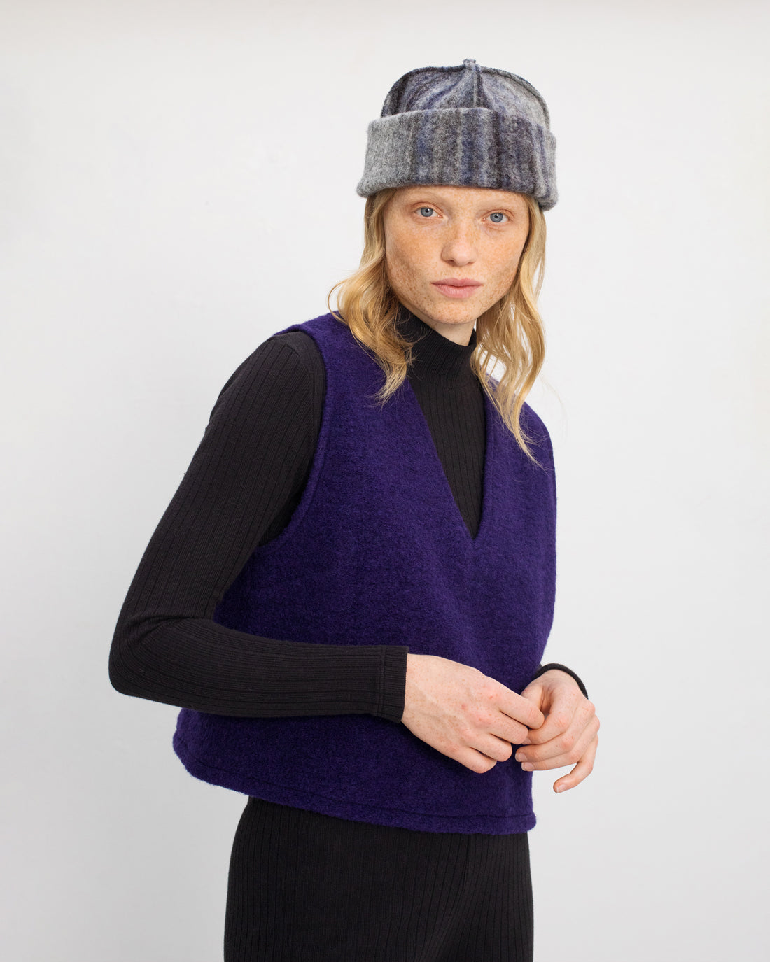 Purple organic wool vest from Rotholz