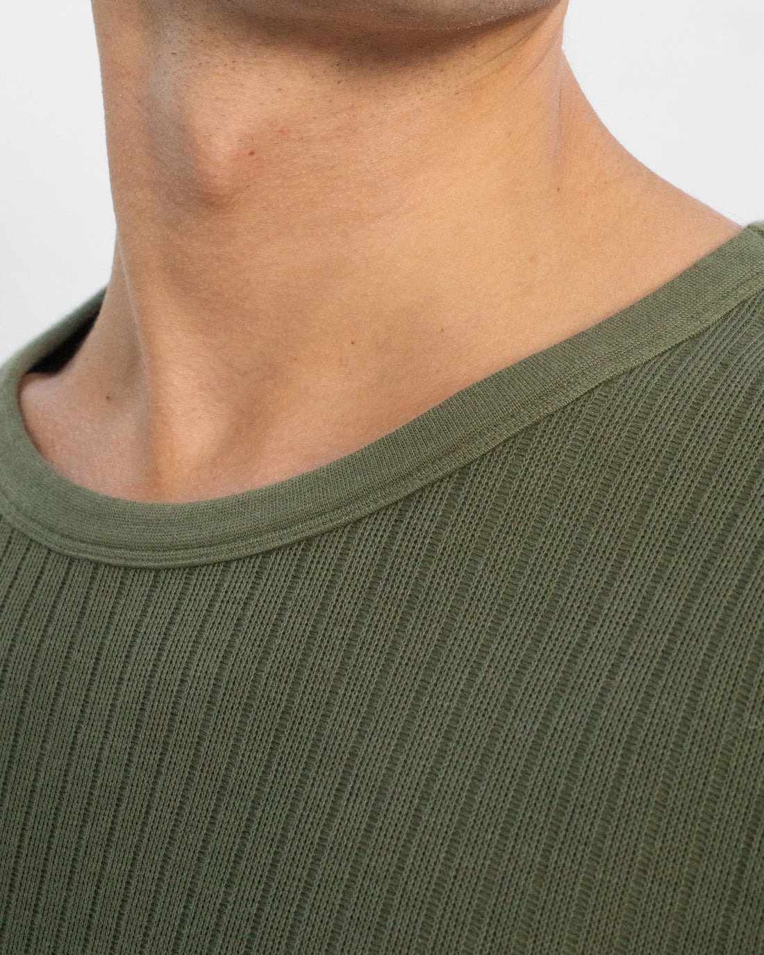 Green T-shirt made of 100% organic cotton by Rotholz