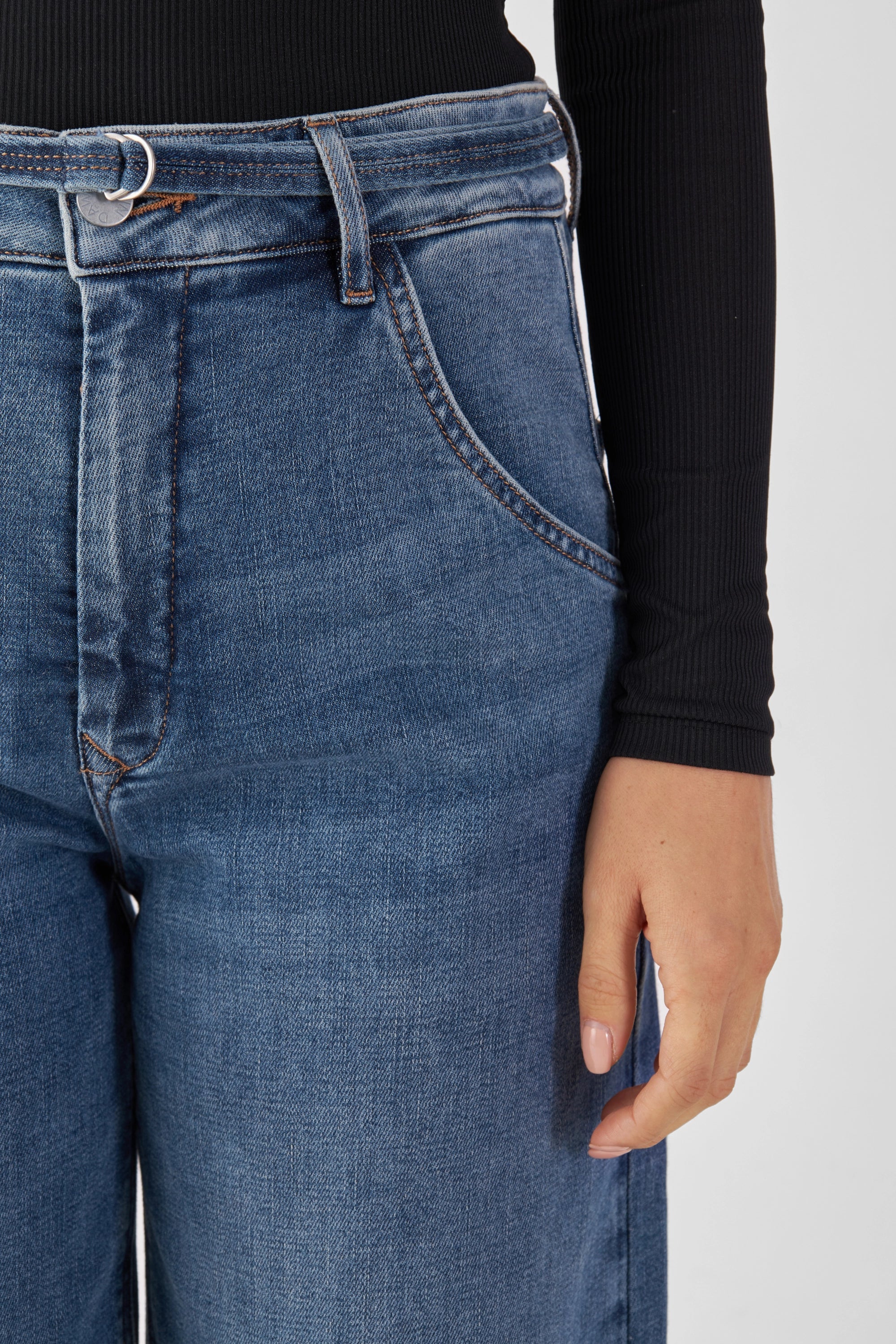 Blue BLINK High Waist Jeans made from organic cotton by Dawn Denim