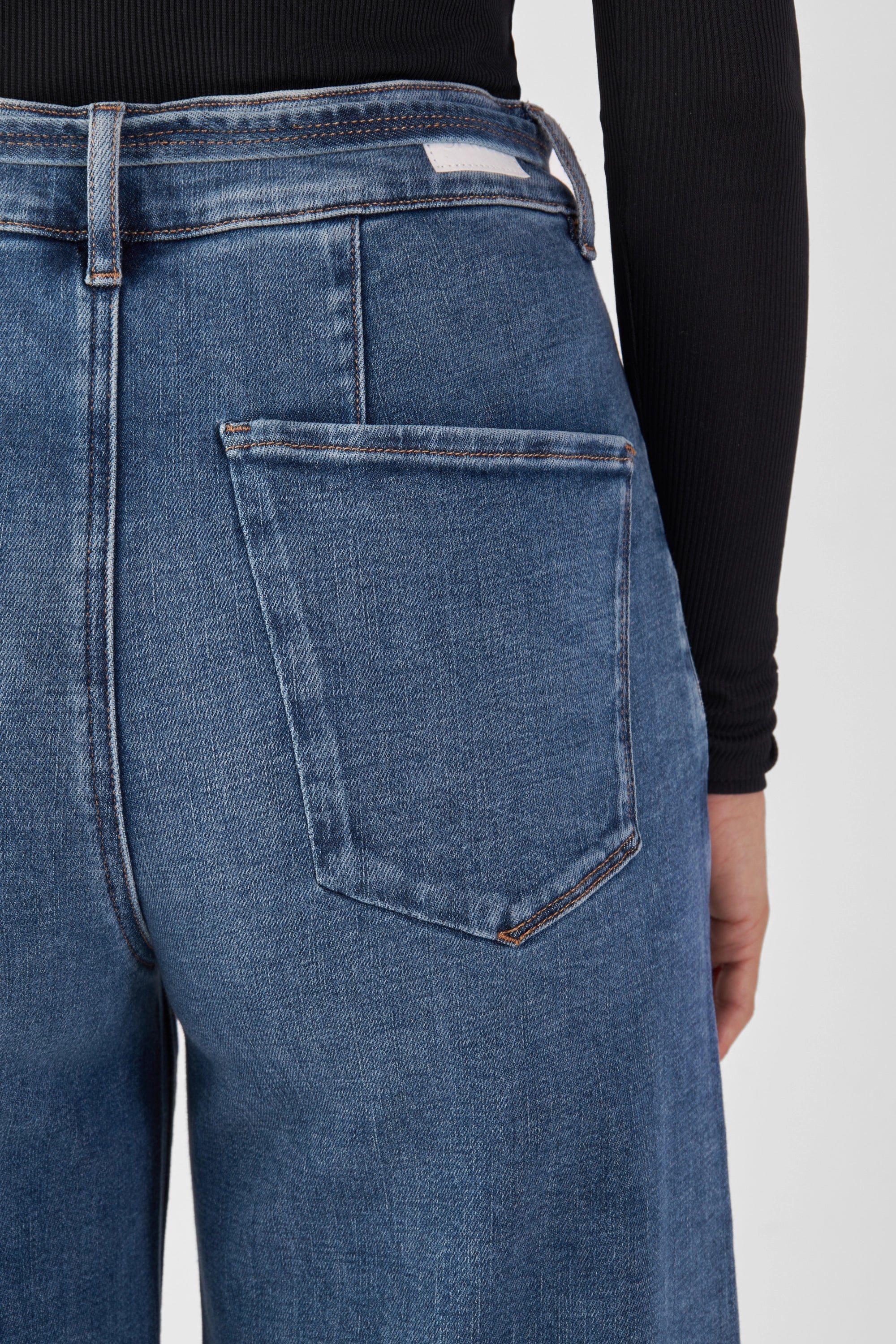 Blue BLINK High Waist Jeans made from organic cotton by Dawn Denim