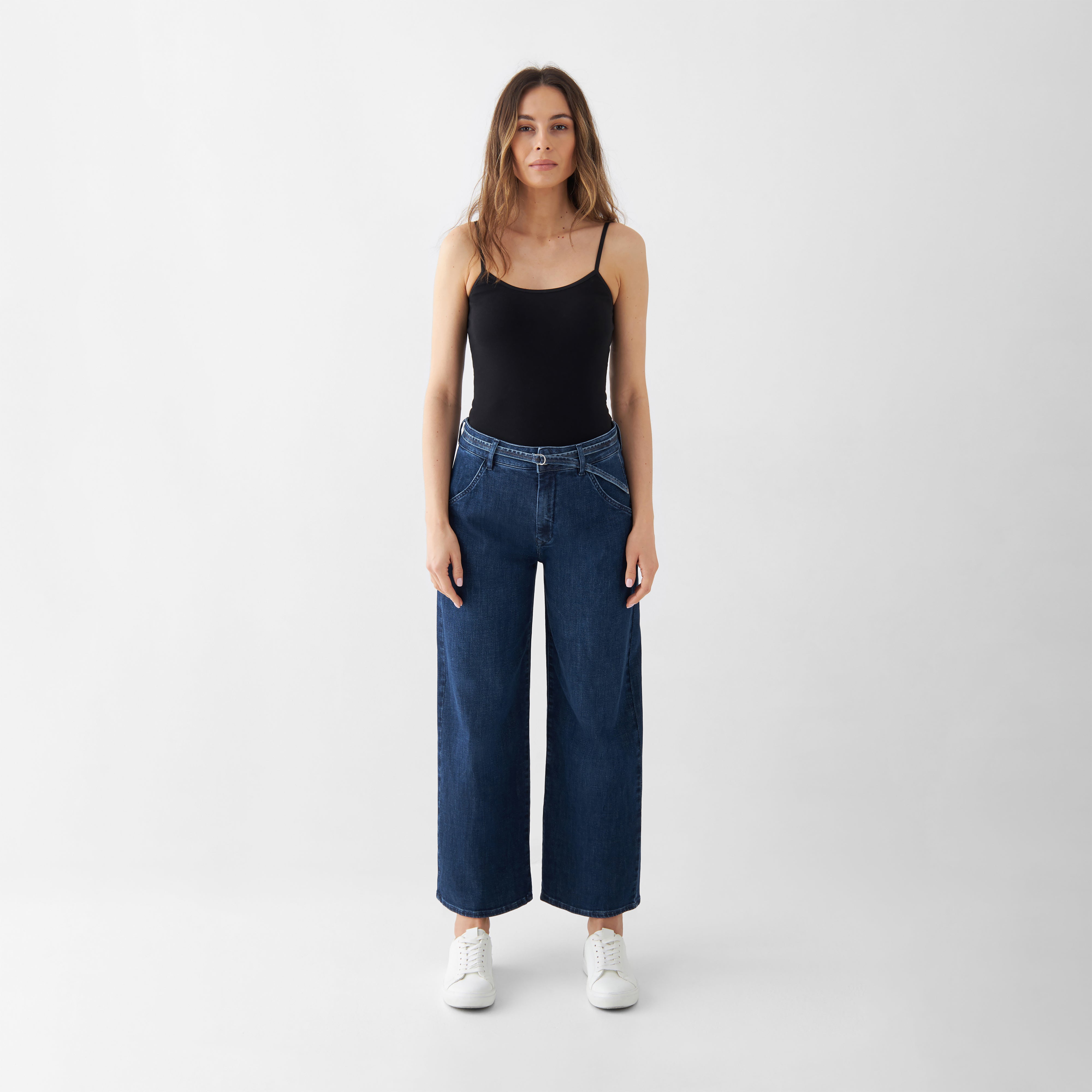 Blue BLINK High Waist Jeans made from organic cotton by Dawn Denim