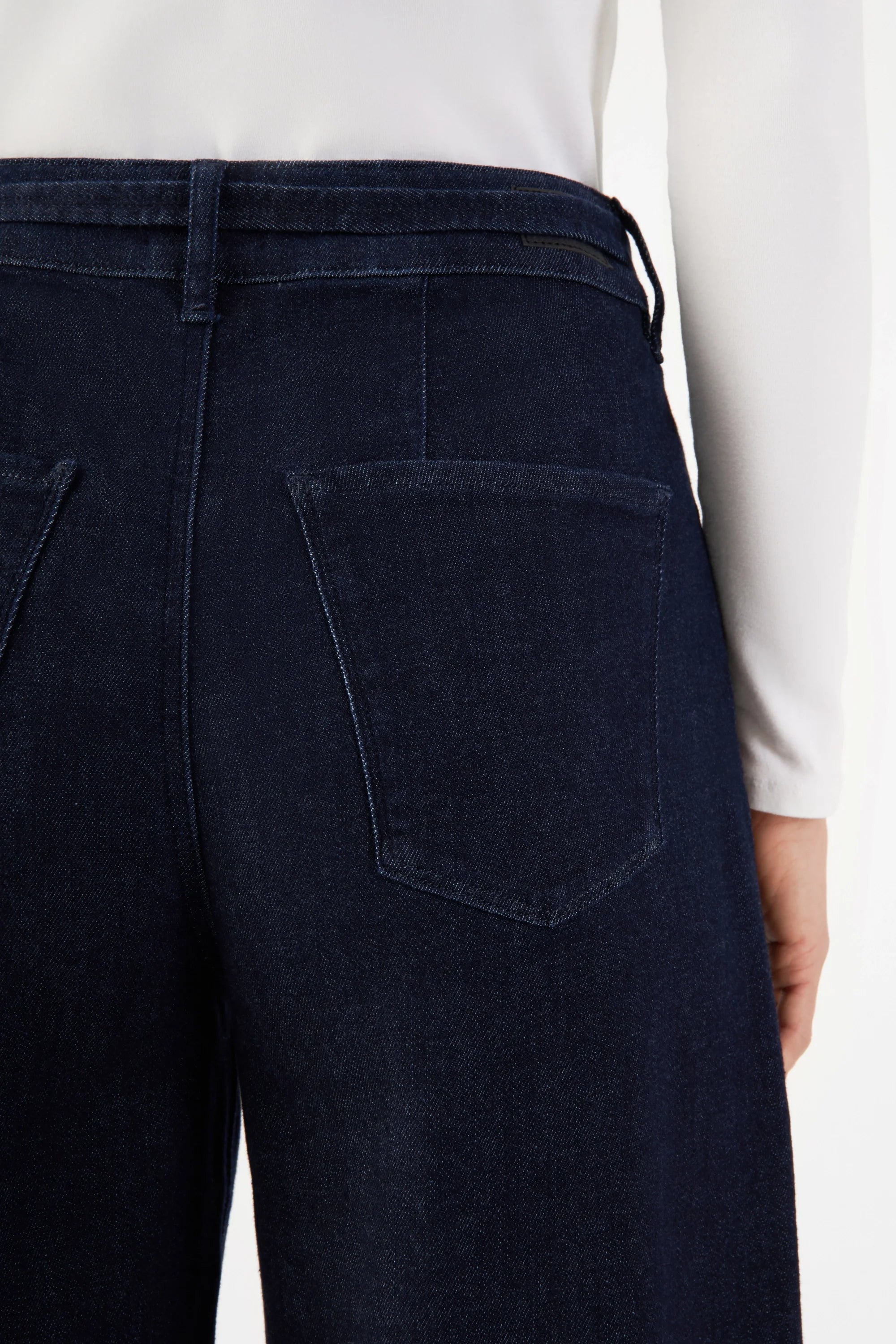 Dunkelblaue Culotte-Jeans Blink Barrel aus Bio-Baumwolle von Dawn Denim