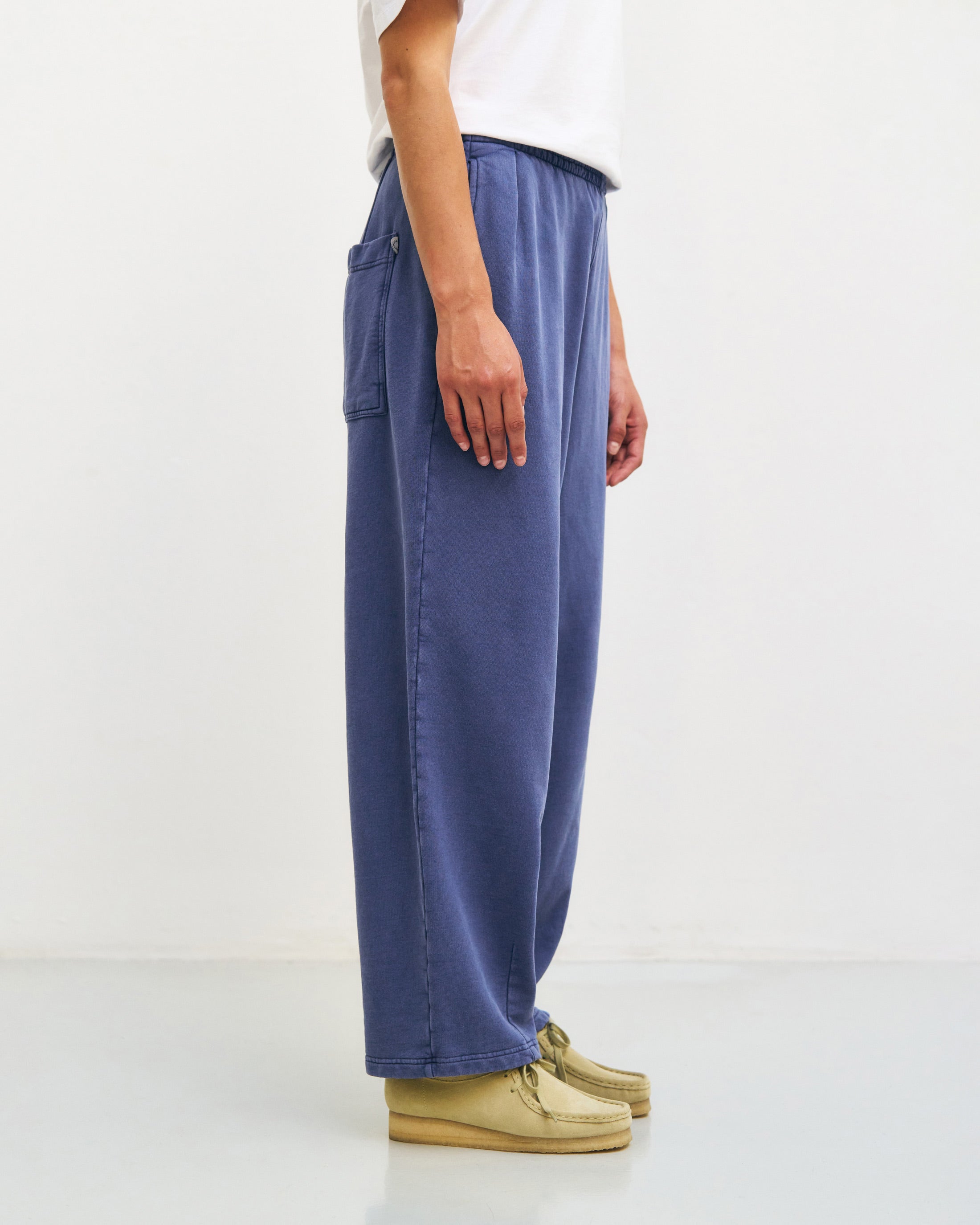 Blaue Sweathose aus 100% Bio-Baumwolle von Rotholz