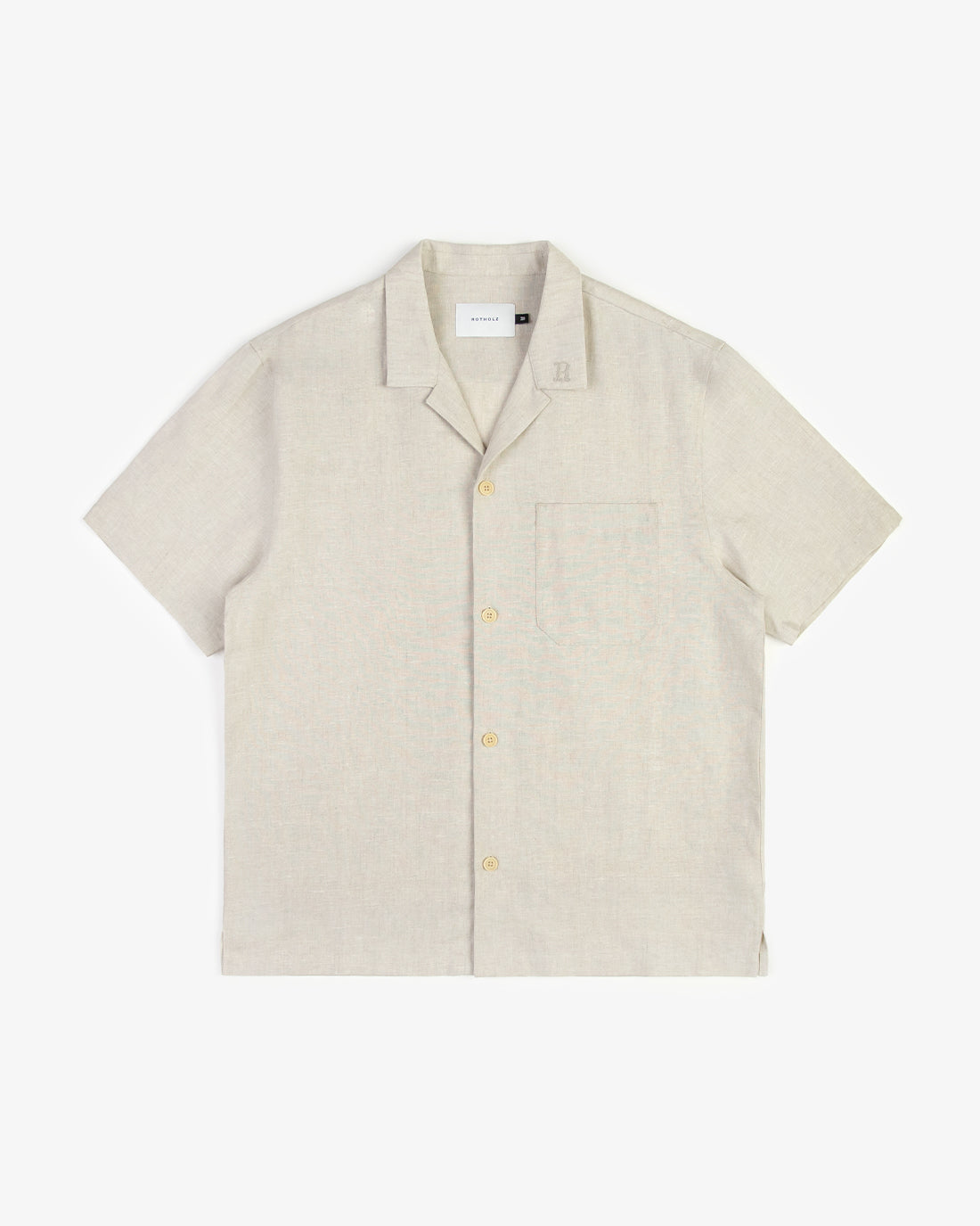 White bowling shirt made of organic cotton by Rotholz