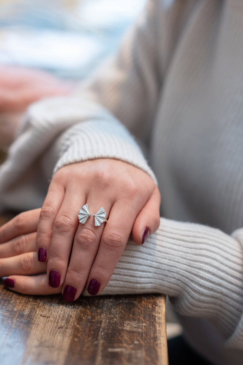 Offener Ring SANTIAGO Shell aus Silbervon V Design Lab