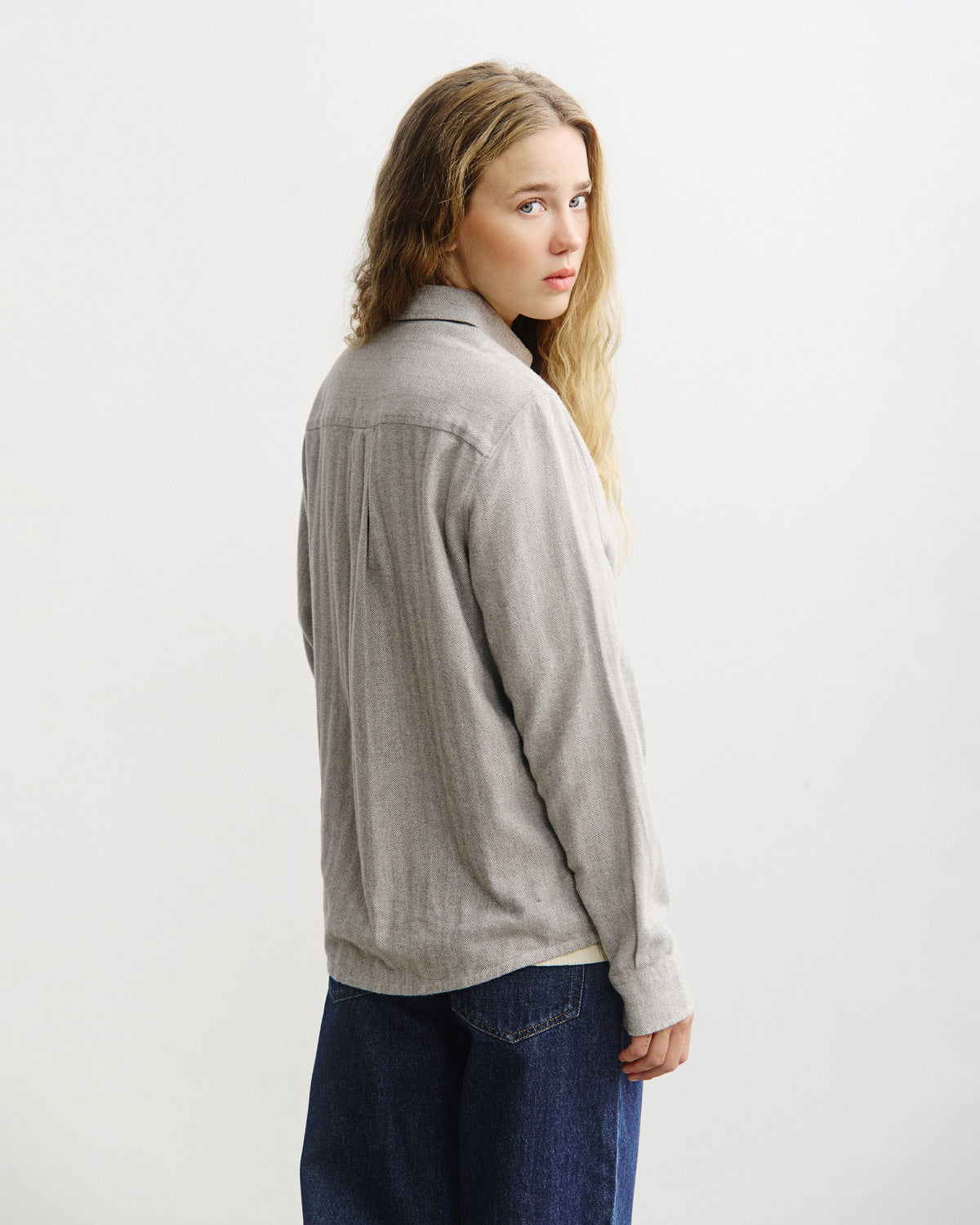 Graues Hemd Herringbone Button Down aus Bio-Baumwolle von Rotholz