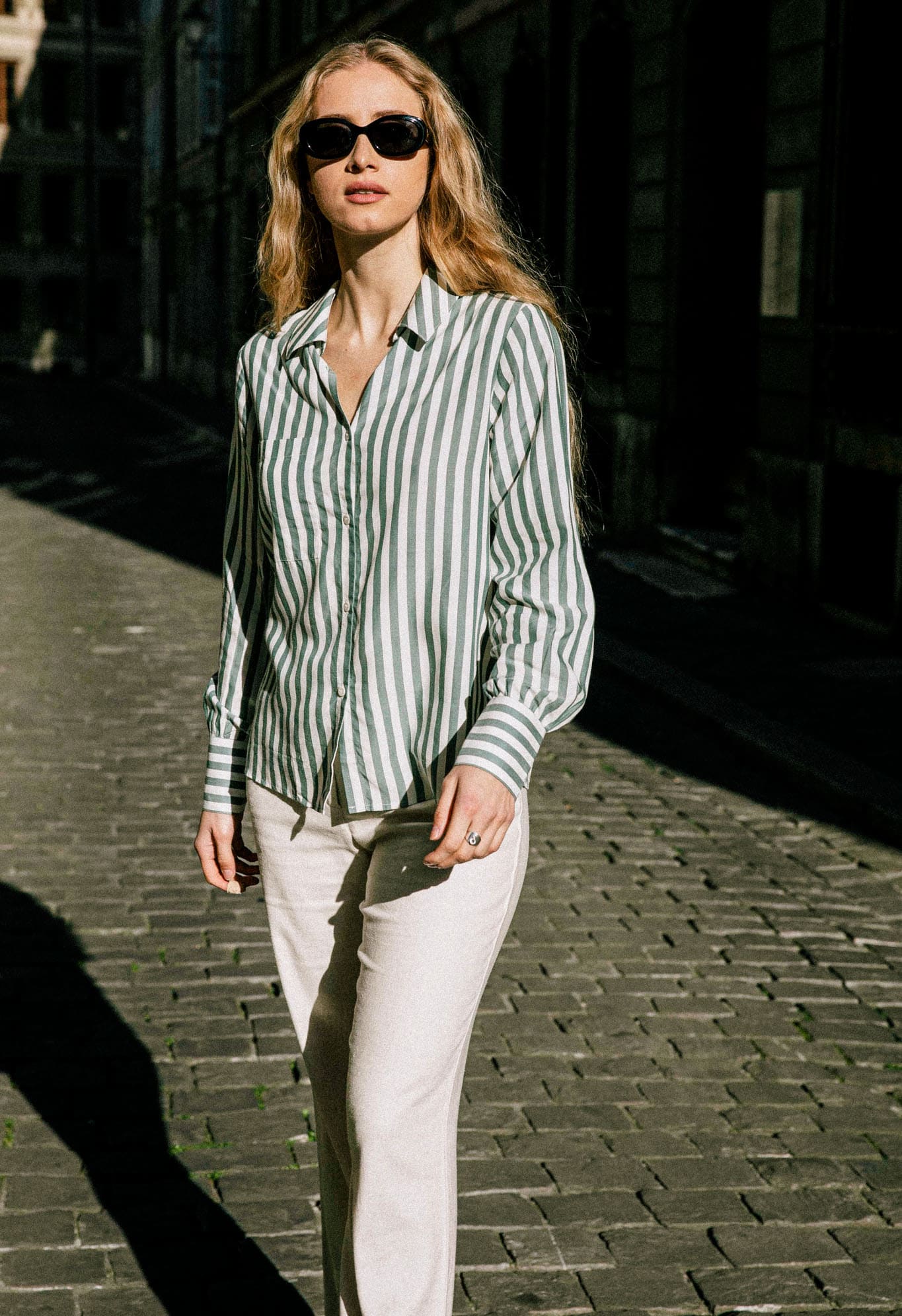Grüne Bluse Kauri aus 100% Tencel von Avani