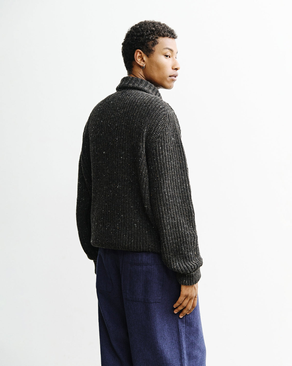 Schwarzer Strickpullover Chunky aus Merinowolle von Rotholz