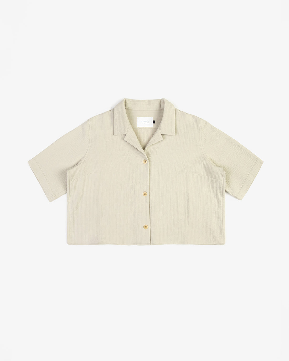 Sand-colored shirt made of 100% organic cotton by Rotholz