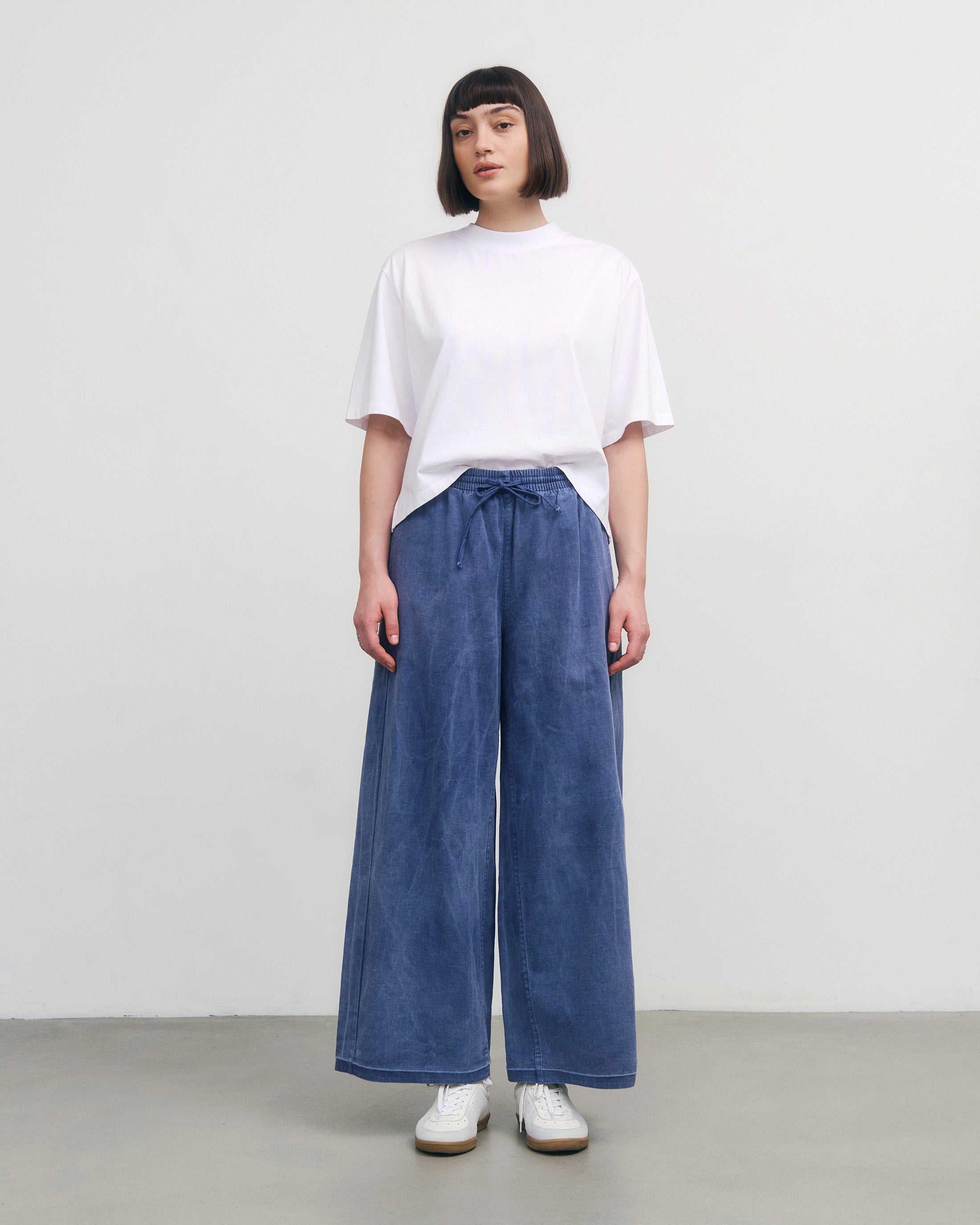 T-shirt blanc en coton biologique par Rotholz