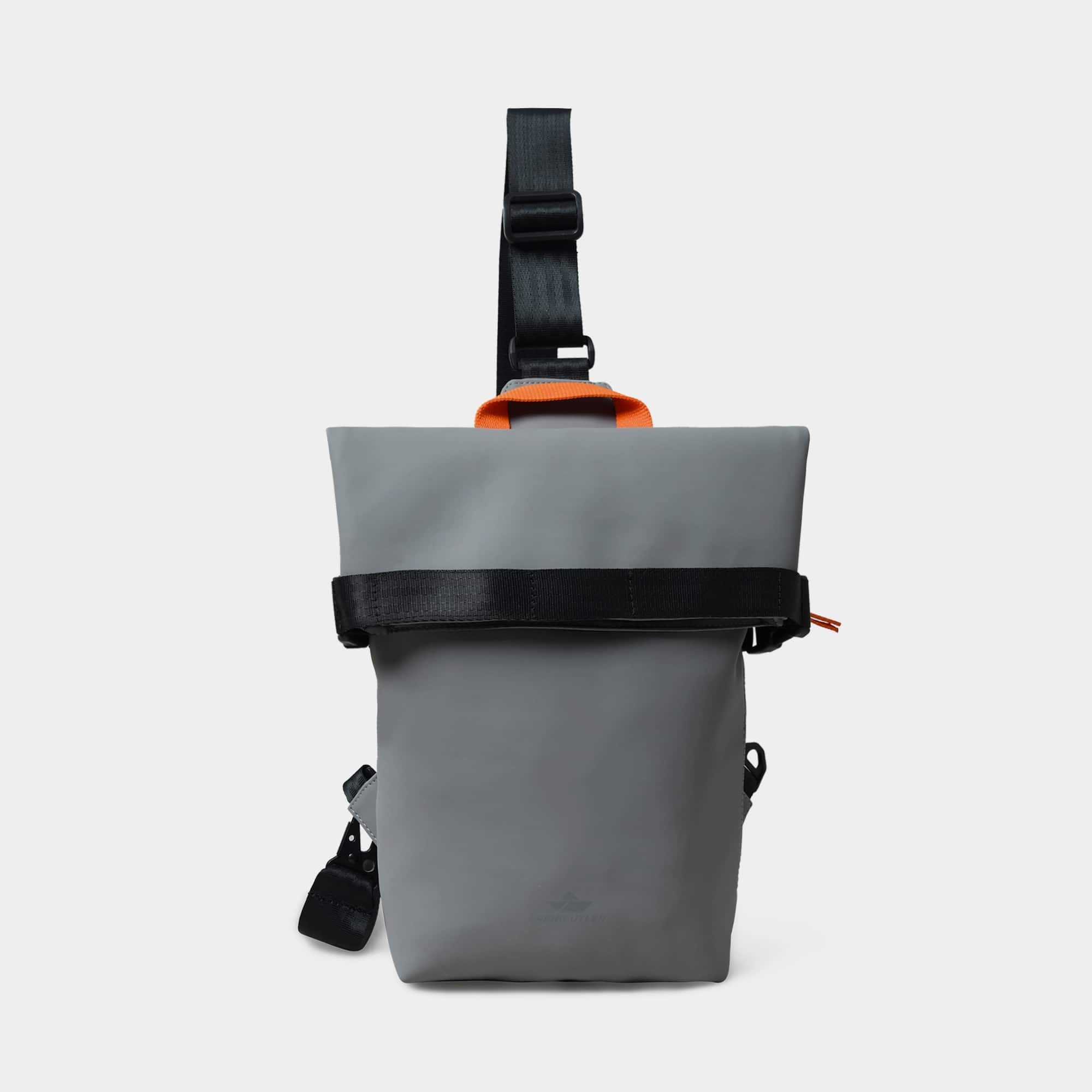 Sac bandoulière Alma - Gris en PET recyclé de Freibutler