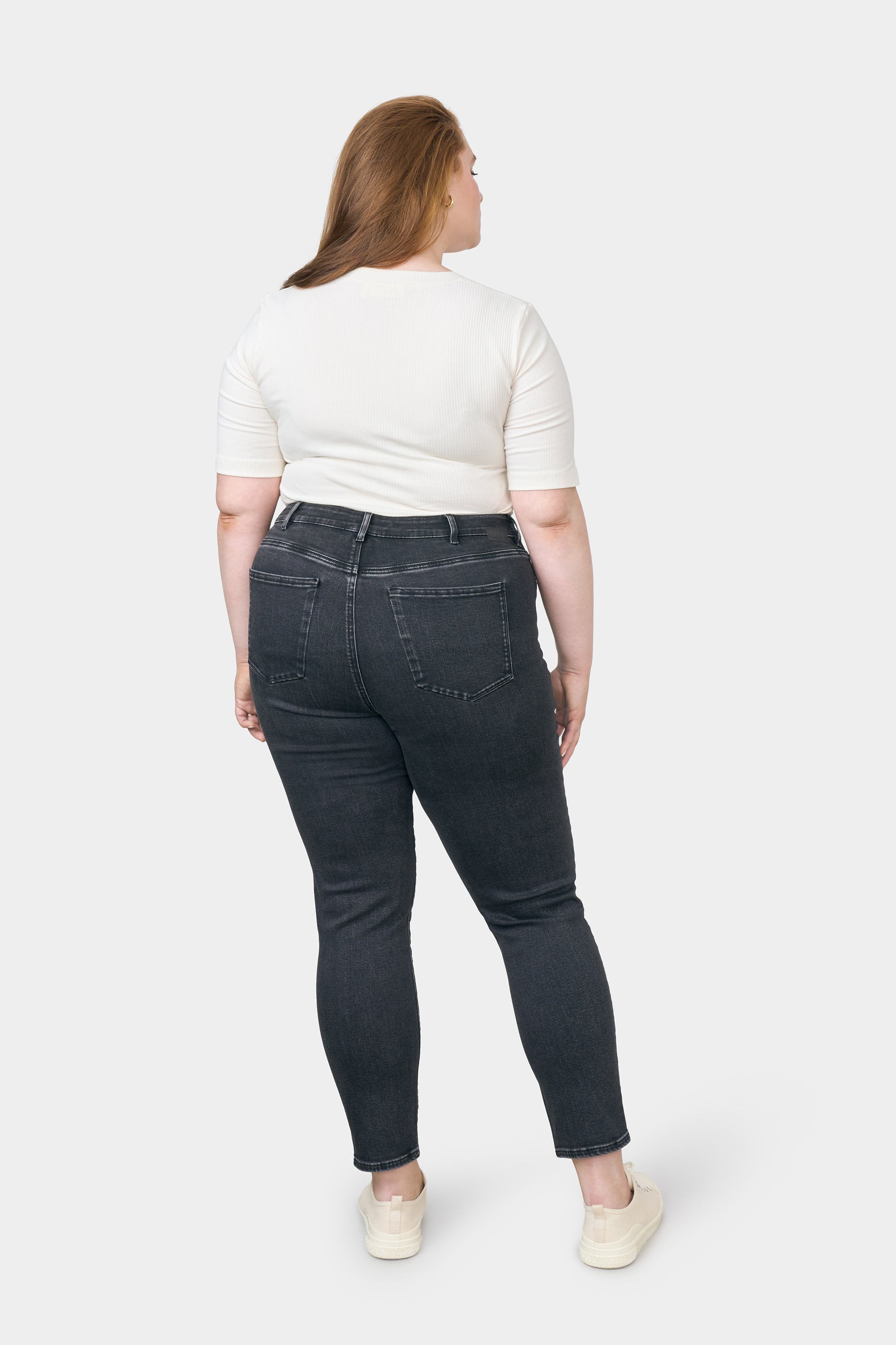 Black SUN UP Skinny Curvy jeans made from organic cotton by Dawn Denim