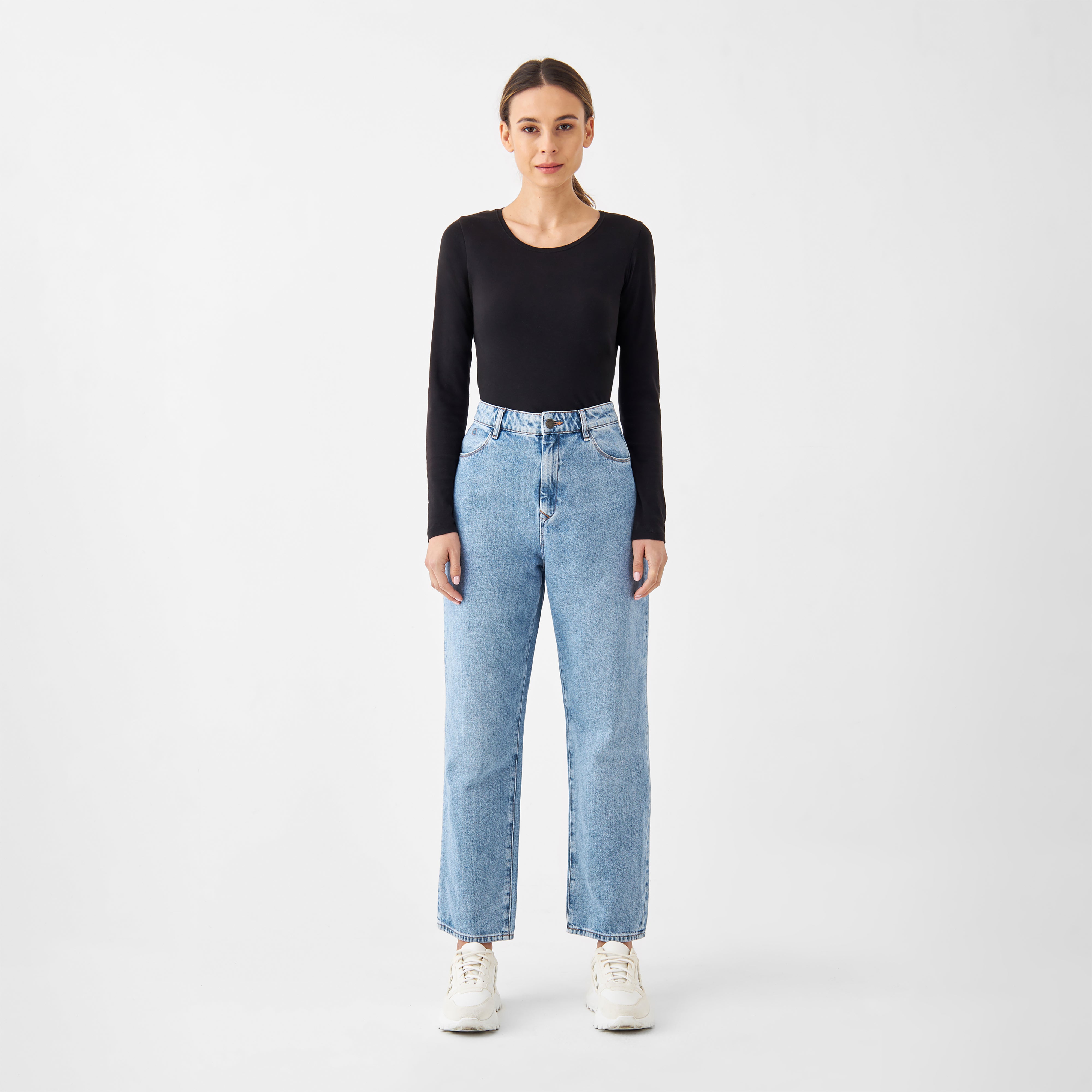 Hellblaue Jeans DAWN Wide Straight Cropped aus Bio-Baumwolle von Dawn Denim