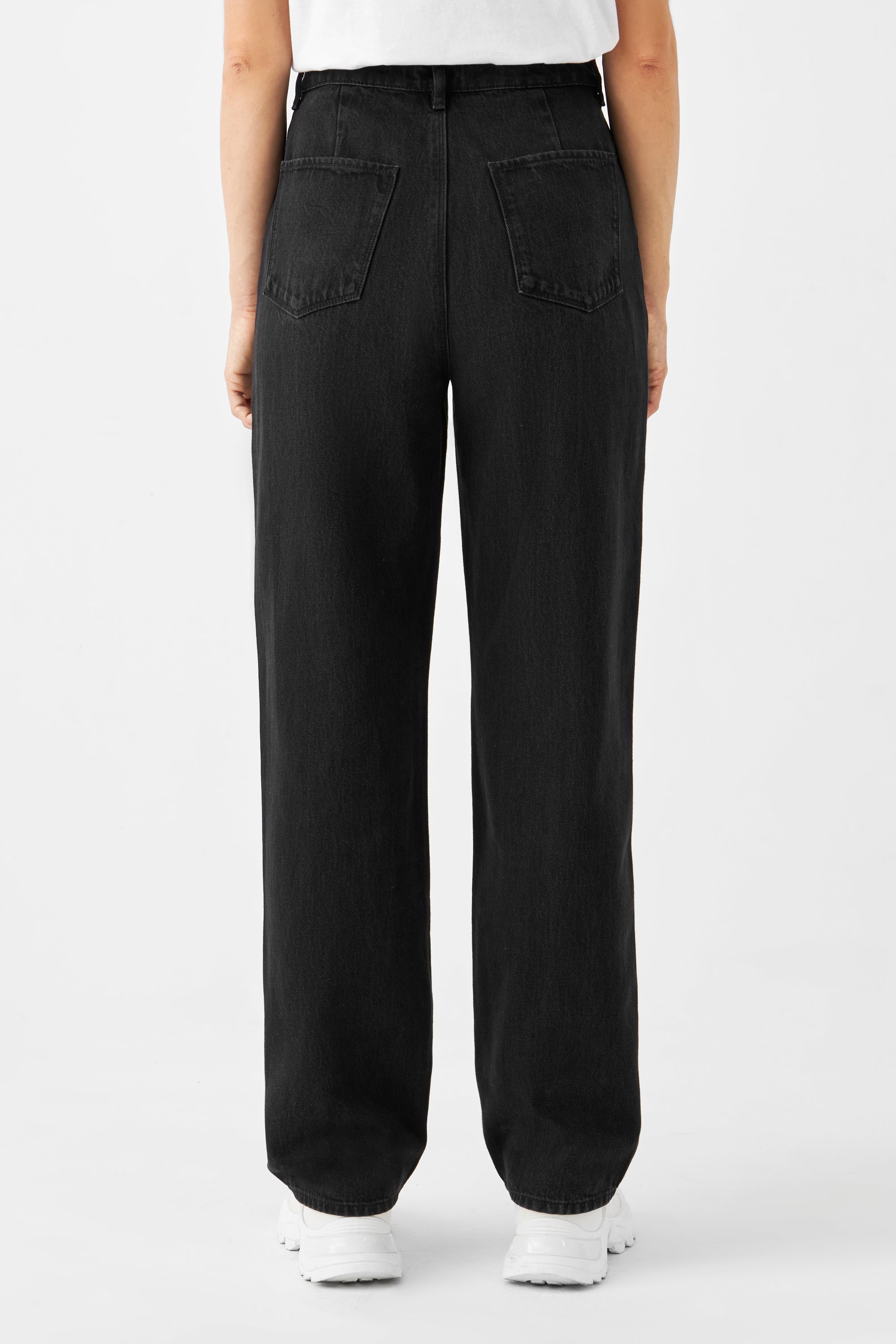 Black DAWN Wide Straight jeans made from 100% organic cotton by Dawn Denim