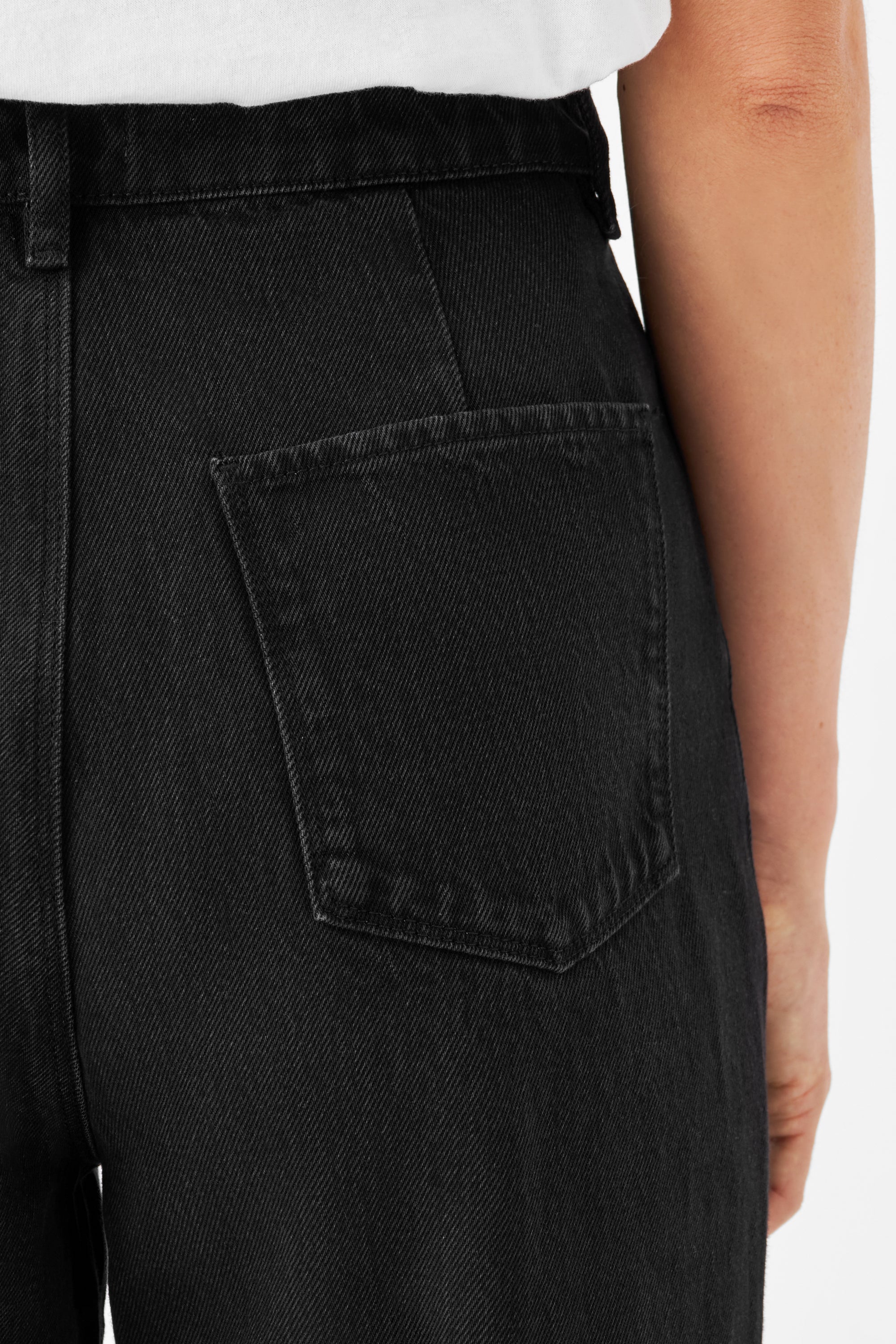 Black DAWN Wide Straight jeans made from 100% organic cotton by Dawn Denim