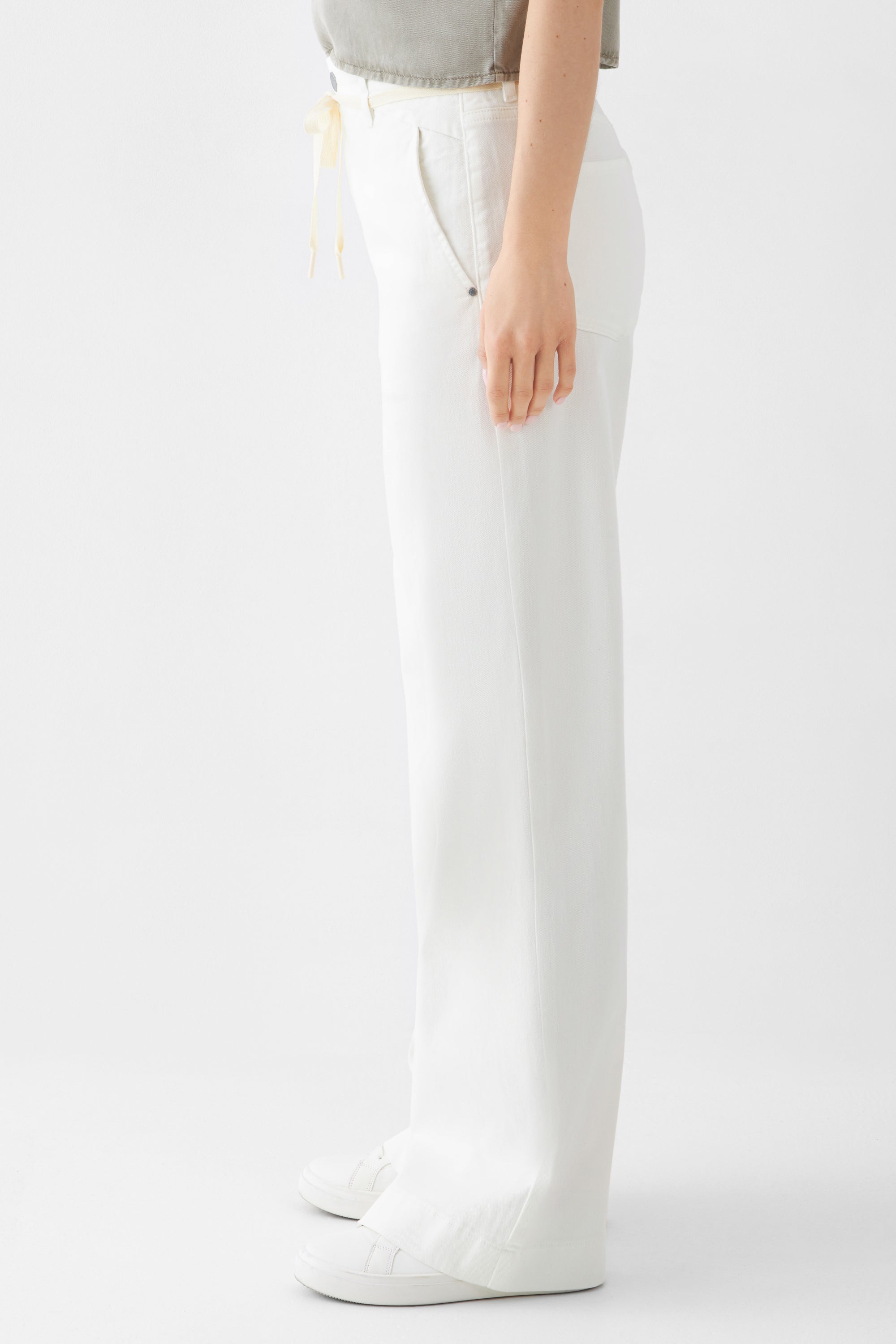White DEW Flared French Pocket jeans made from organic cotton by Dawn Denim