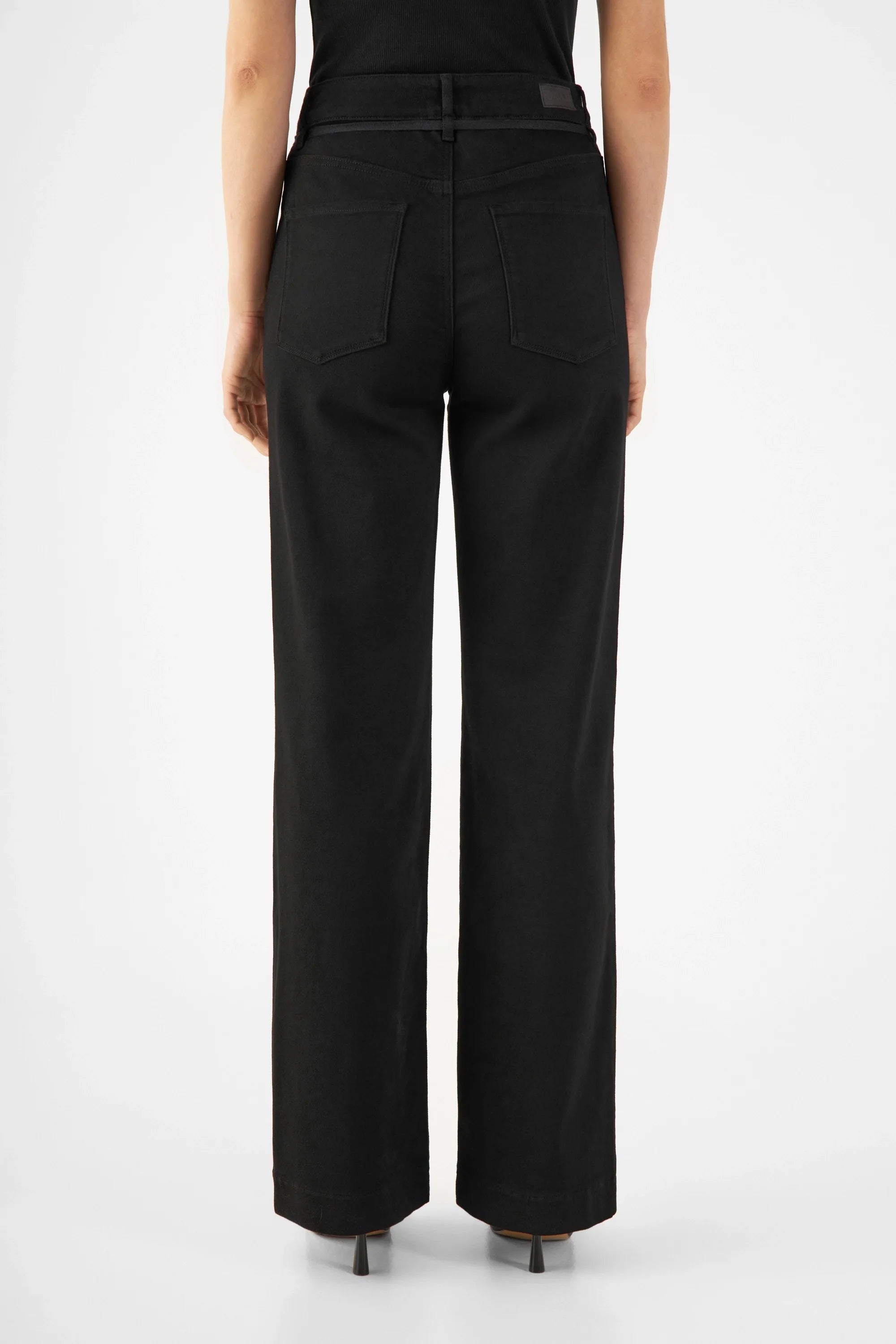 Schwarze Jeans DEW Flared aus Bio-Baumwolle von Dawn Denim