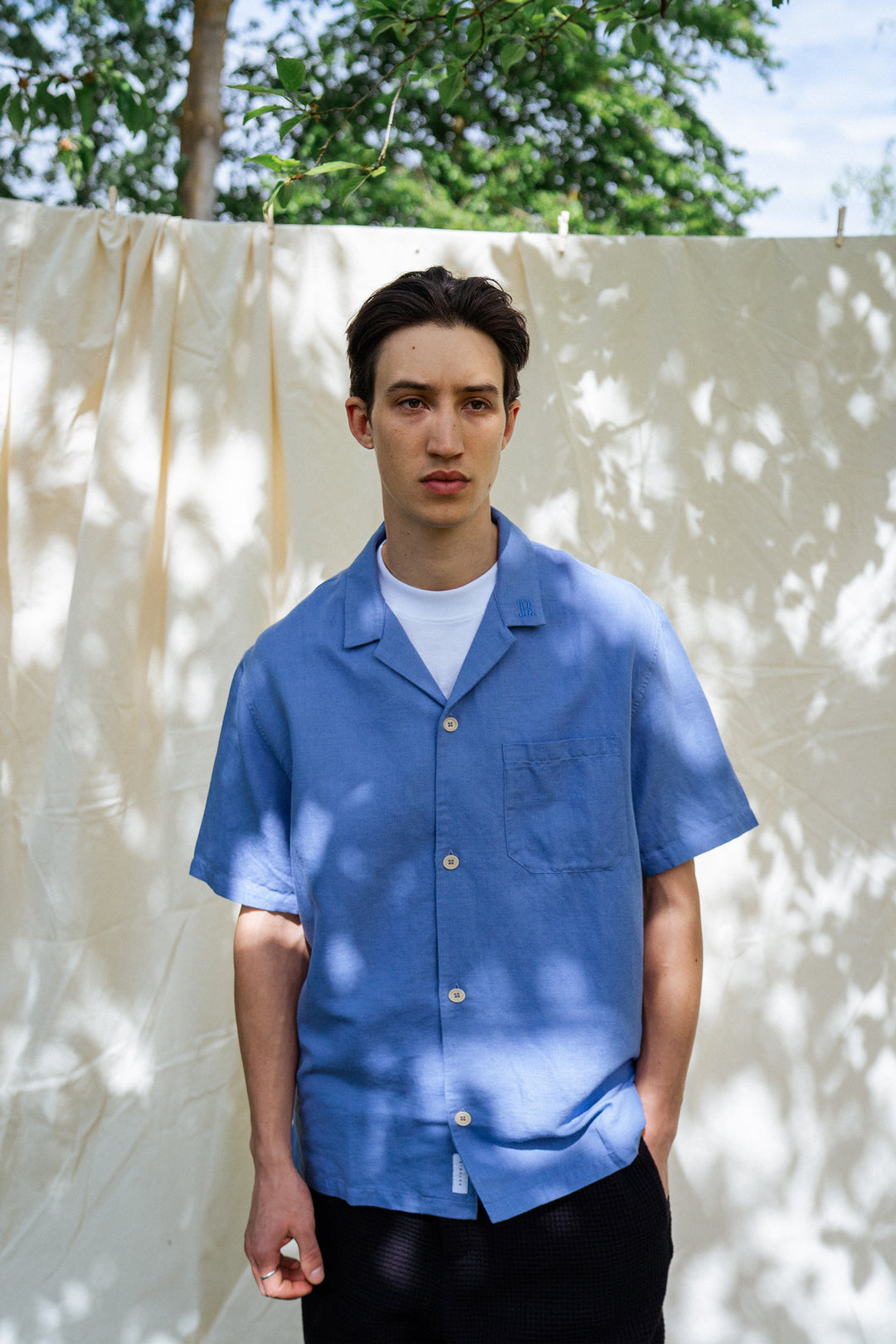 Light blue bowling shirt made from organic cotton &amp; linen by Rotholz