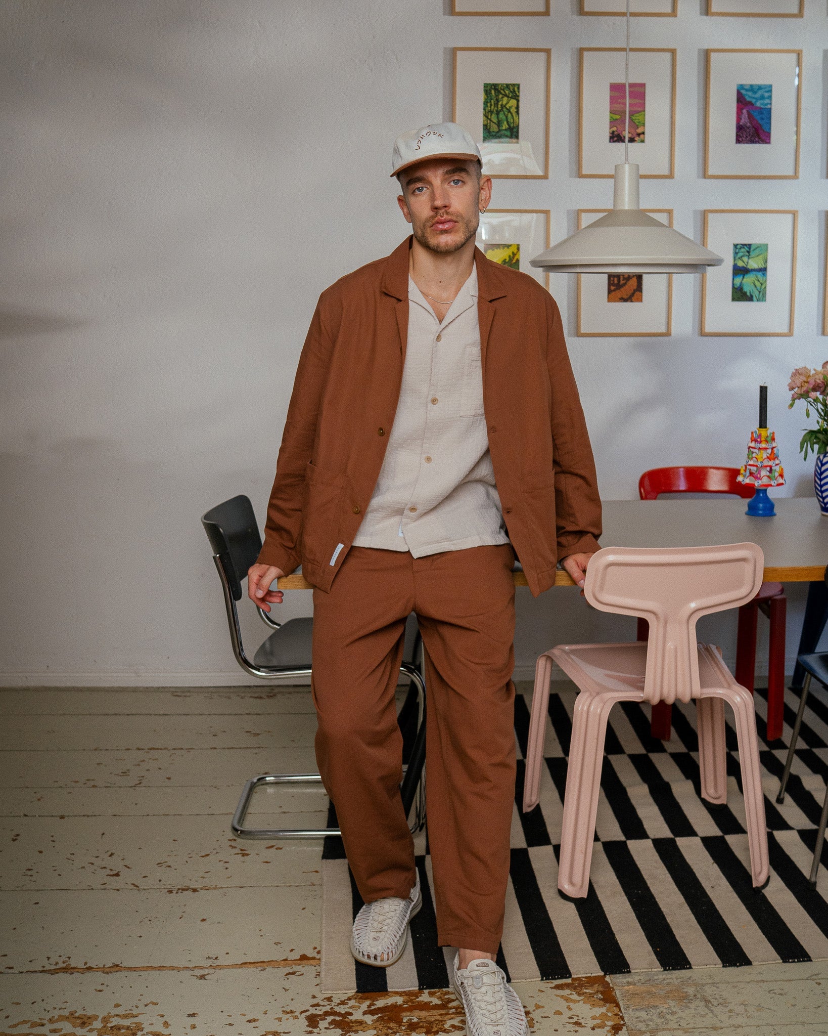 Brown organic cotton trousers by Rotholz