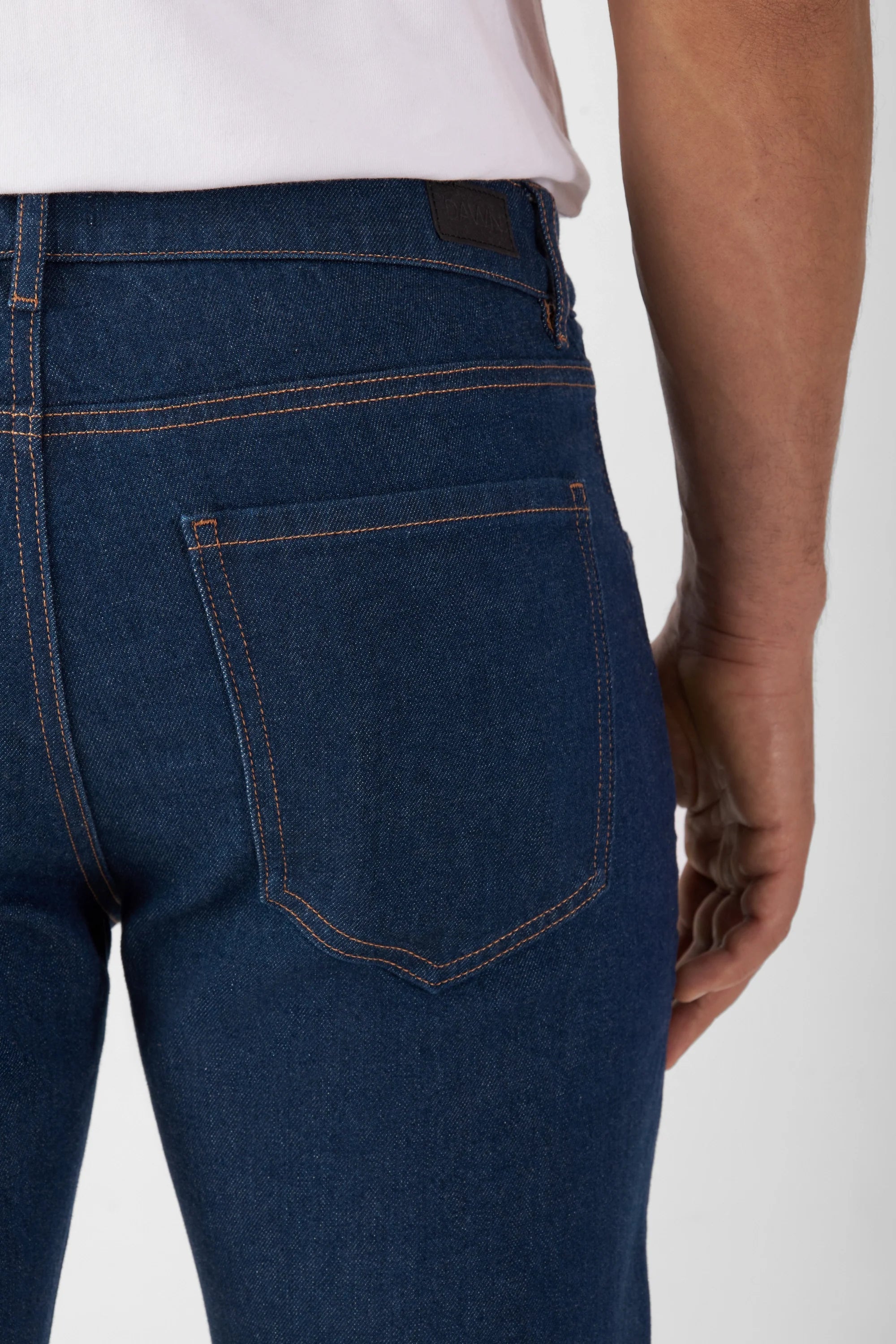 Blaue Jeans DUSK Regular Straight aus Bio-Baumwolle von Dawn Denim