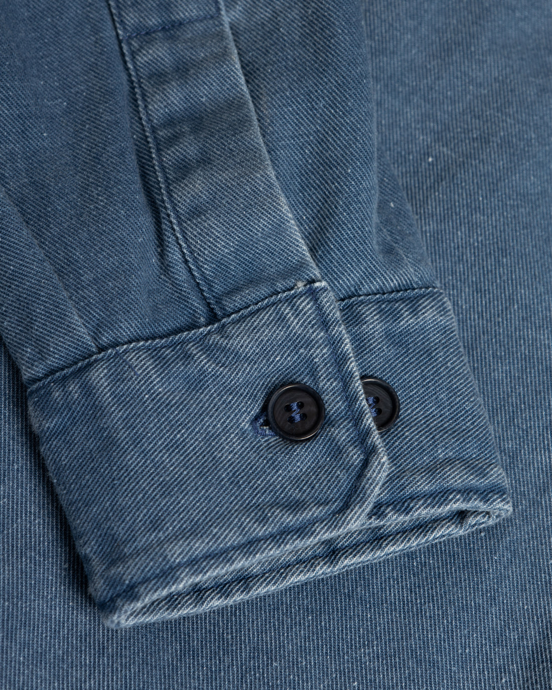 Blaues Denim-Hemd aus recycelter Baumwolle von Rotholz