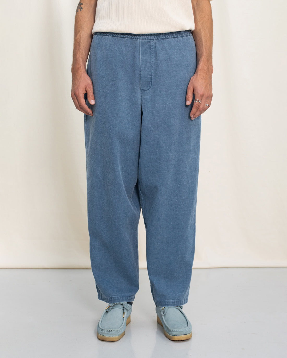 Blaue Denim Hose aus recycelter Baumwolle von Rotholz