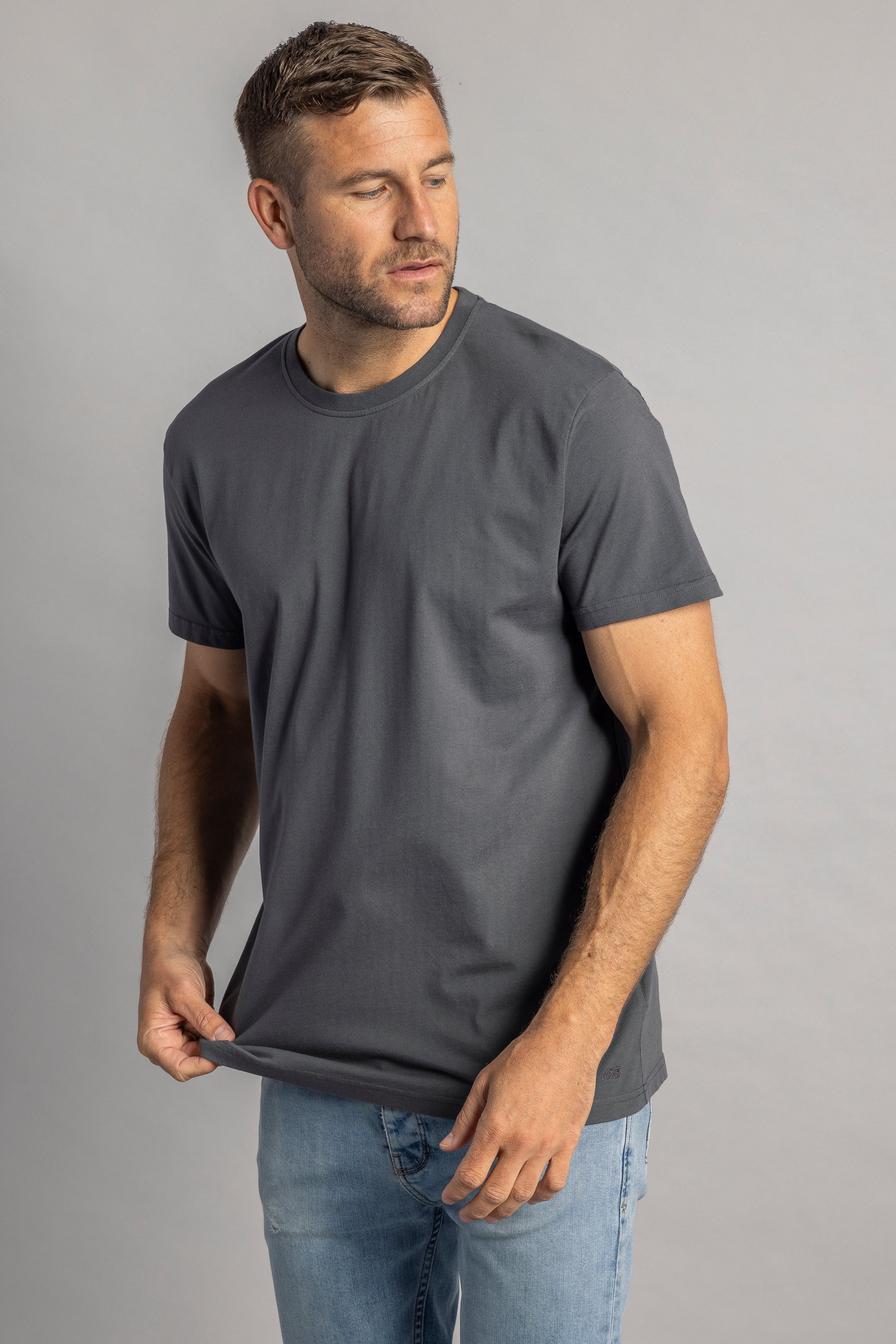 Premium Blank T-Shirt STANDARD