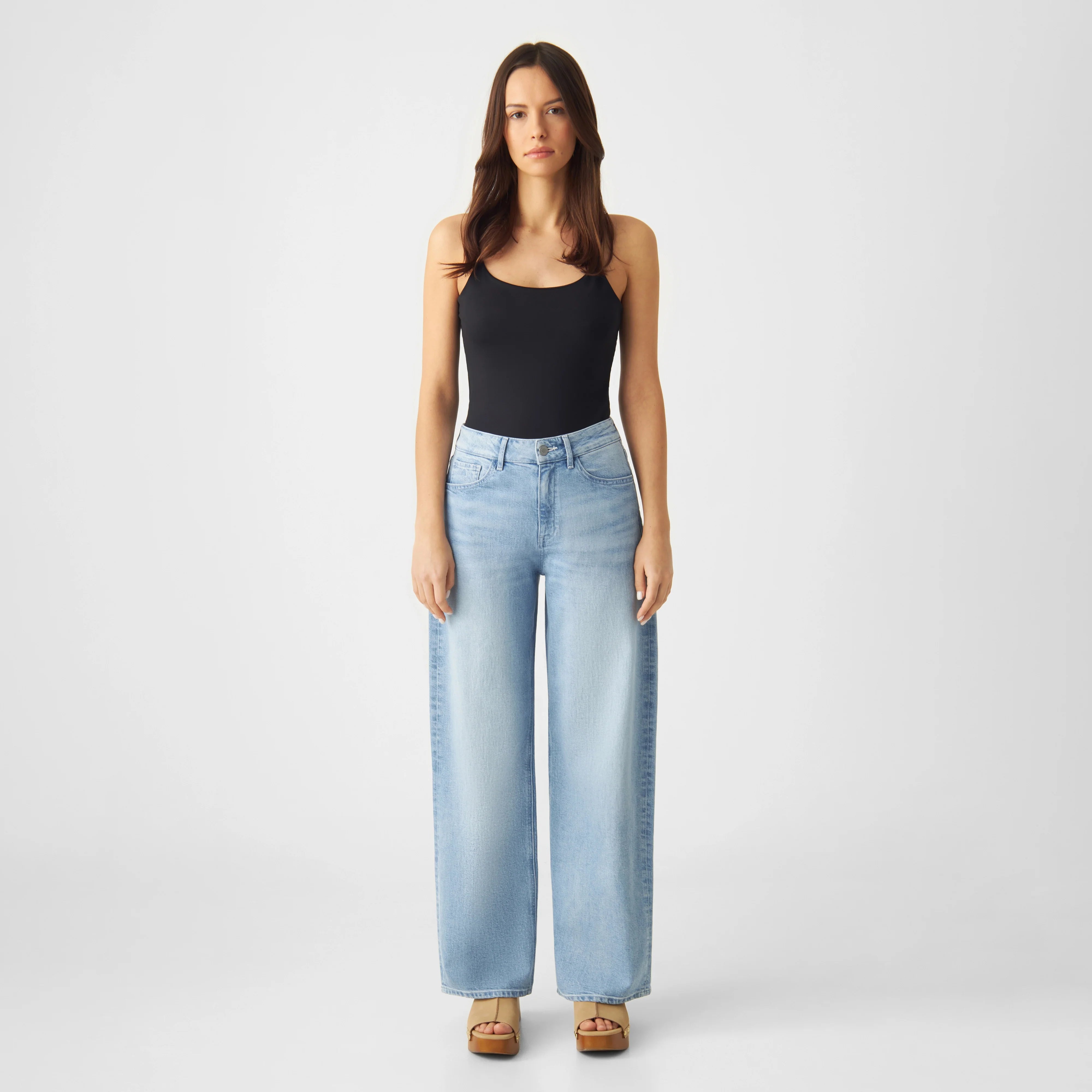 Light blue ASH Barrel Leg jeans made from organic cotton by Dawn Denim